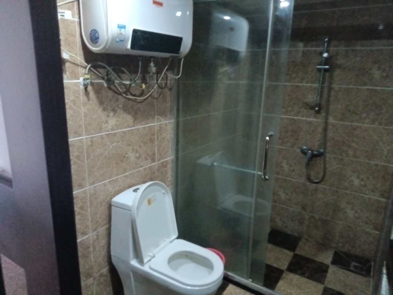 正大豪庭 1室0厅1卫 1500.0元/月 正大豪庭 1室0厅1卫 1500.0元/月室内图