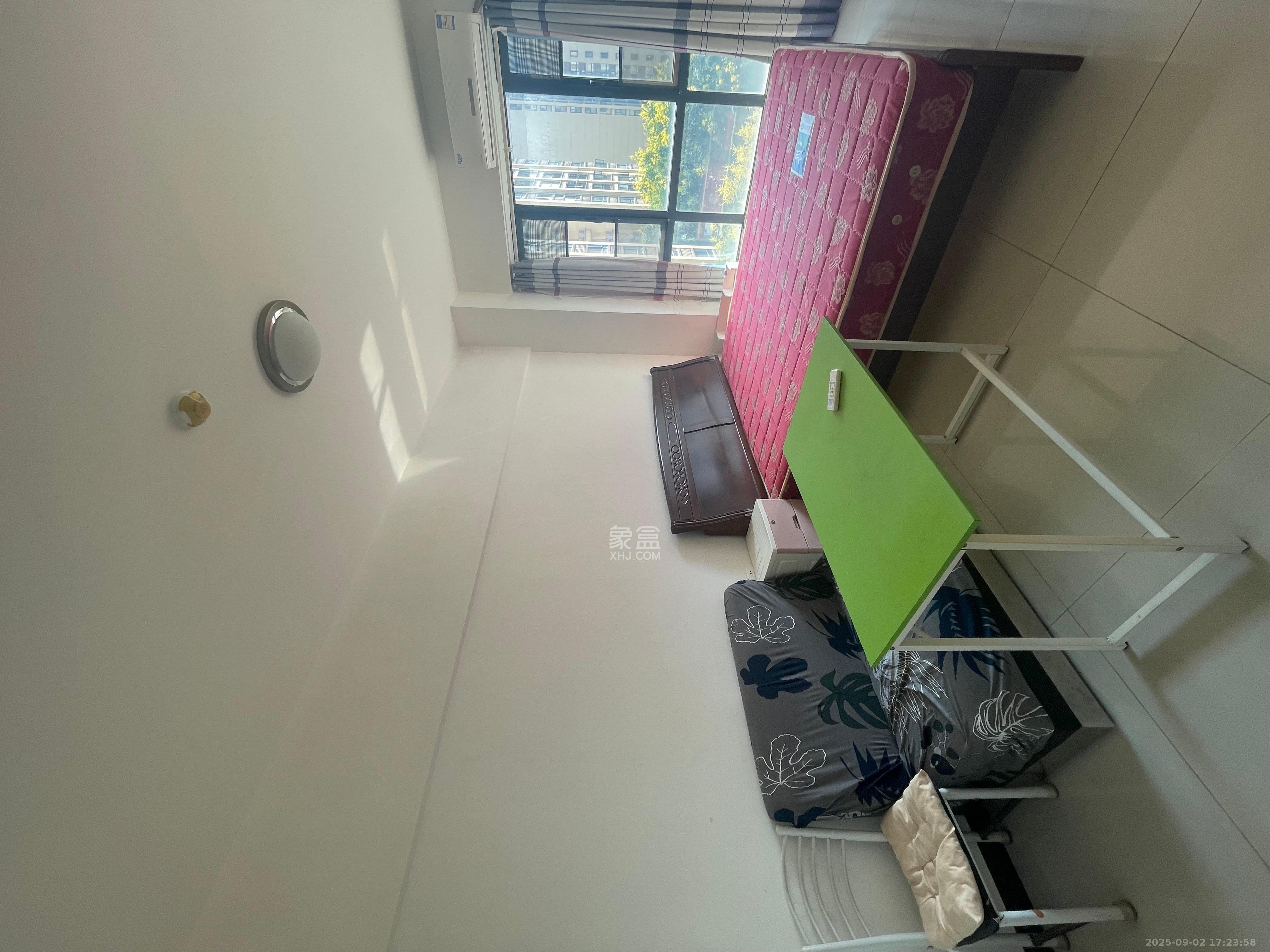 中建芙蓉工社  1室1厅1卫    1000.0元/月室内图