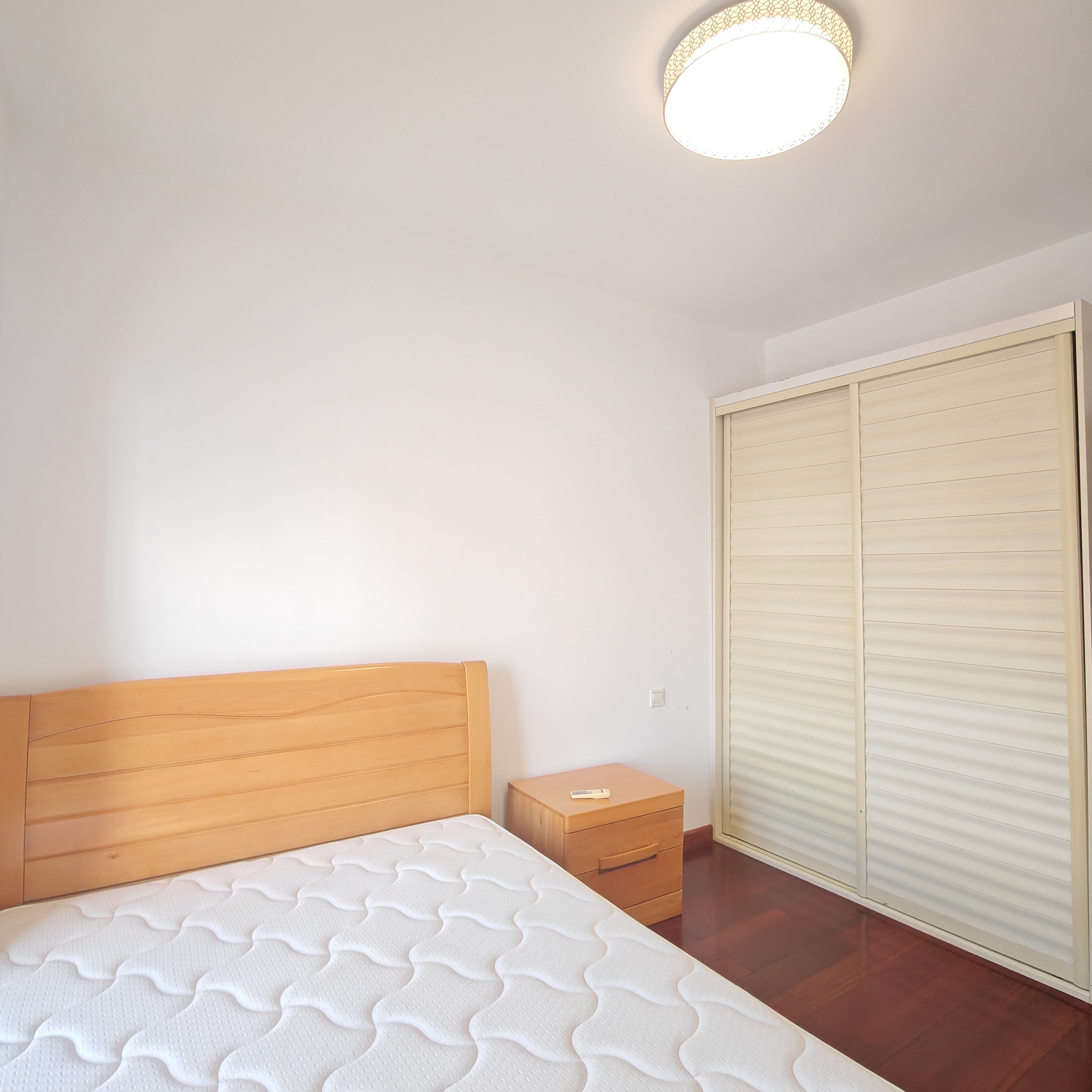 学苑公寓 3室2厅2卫 3100.0元/月 学苑公寓 3室2厅2卫 3100.0元/月室内图