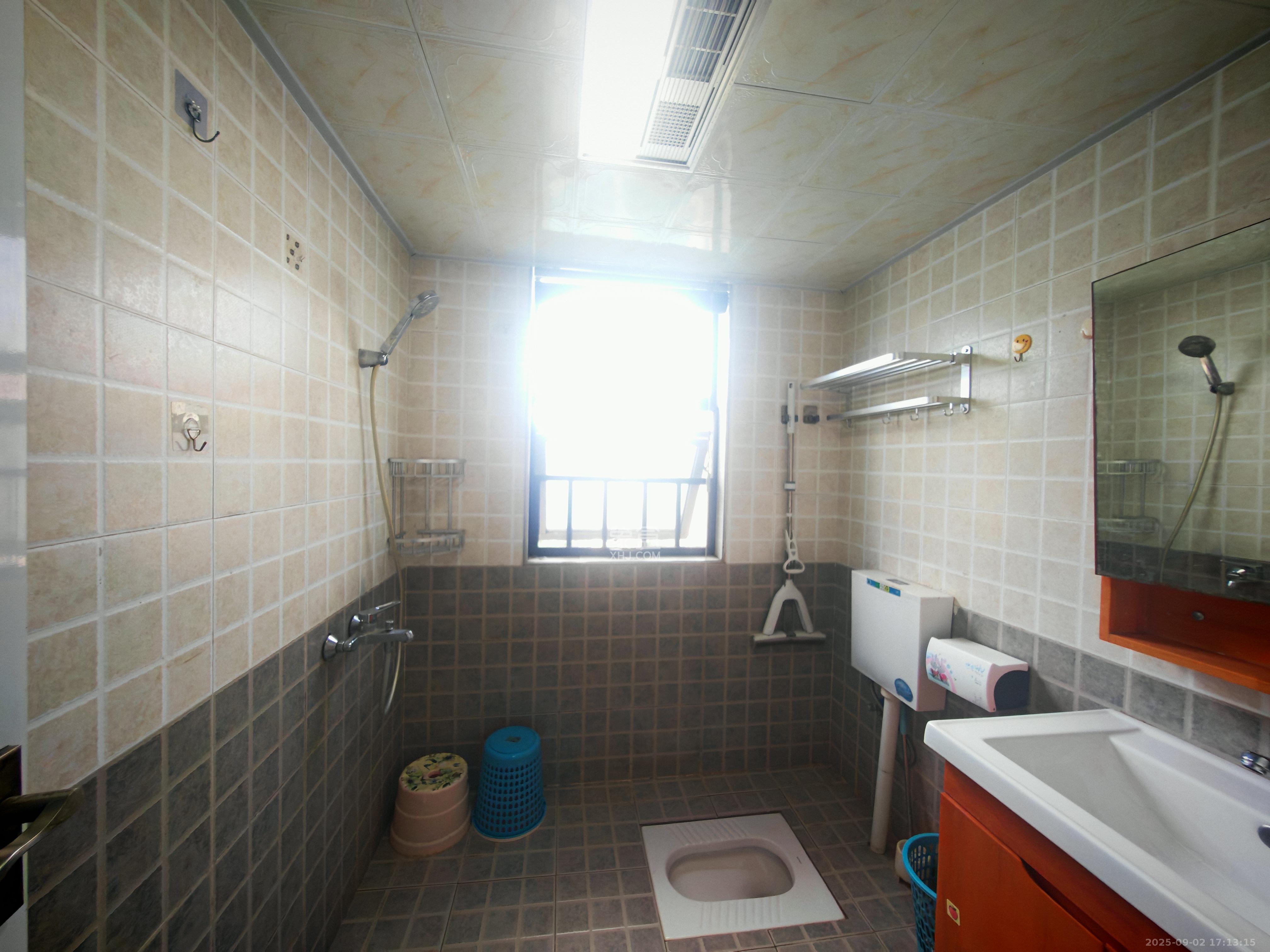 汇一城(汇壹公馆) 3室2厅2卫 2400.00元/月 汇一城(汇壹公馆) 3室2厅2卫 2400.00元/月室内图