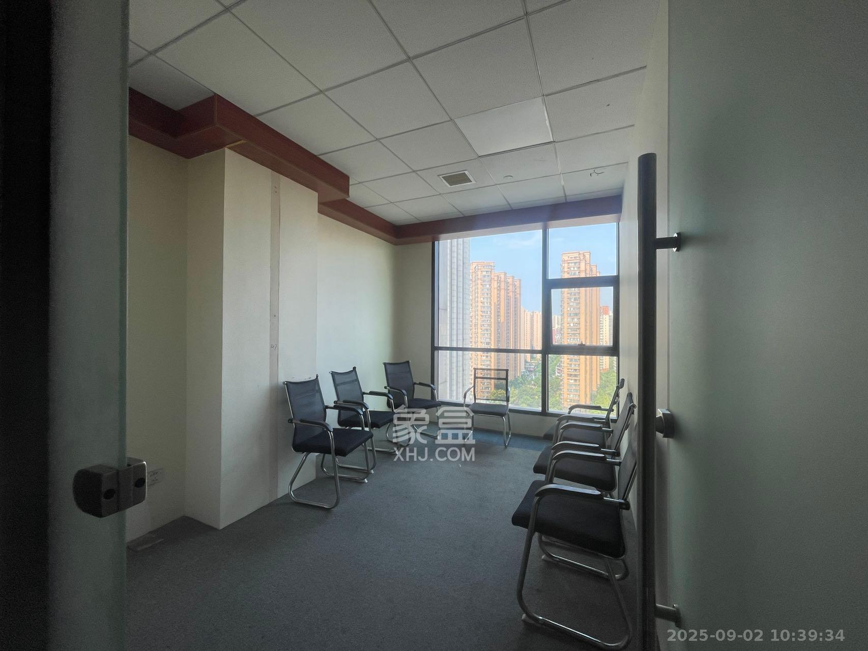 华坤时代   95.0㎡      4000.0元/月室内图