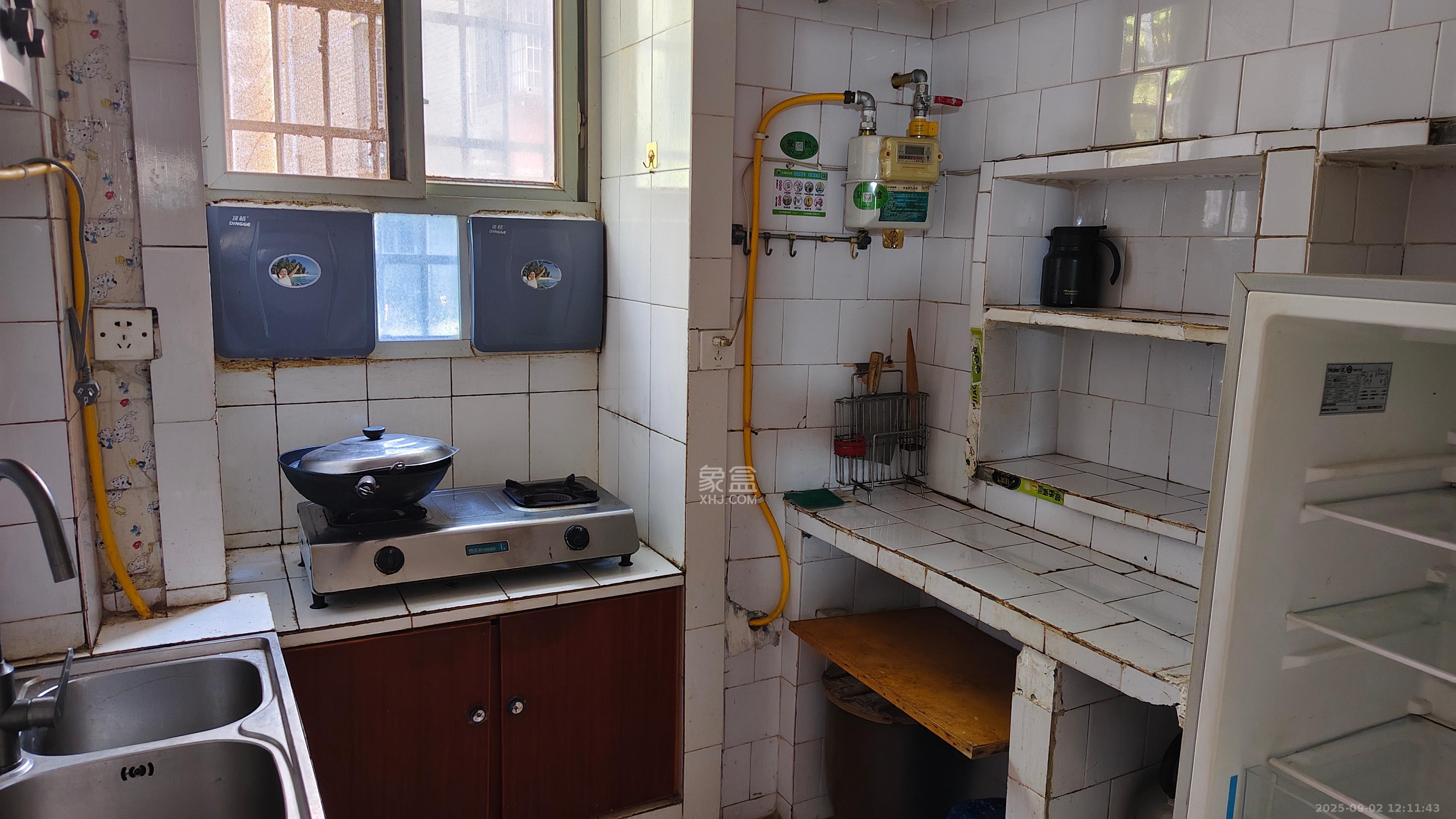 左家塘美印宿舍  2室1厅1卫    1400.0元/月 左家塘美印宿舍  2室1厅1卫    1400.0元/月室内图