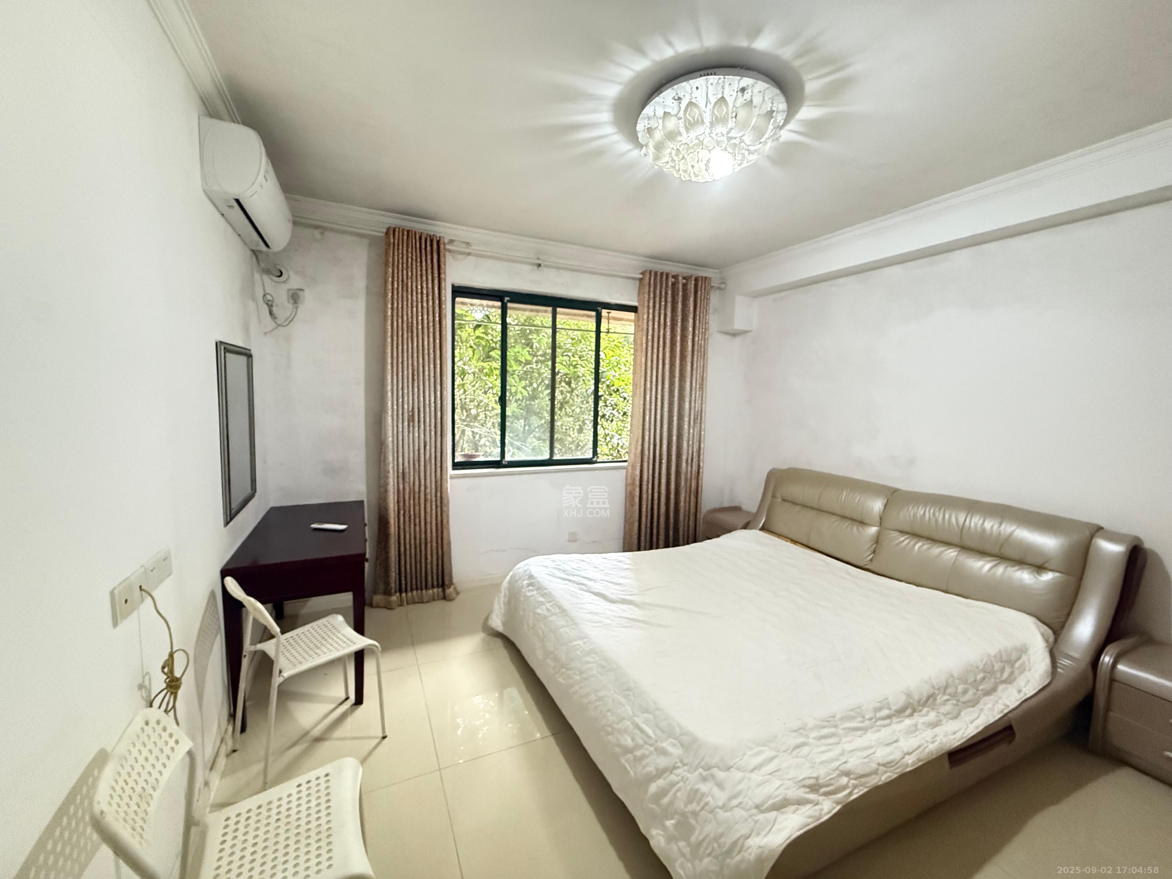 世嘉国际华城 2室2厅1卫 2400.0元/月 世嘉国际华城 2室2厅1卫 2400.0元/月室内图