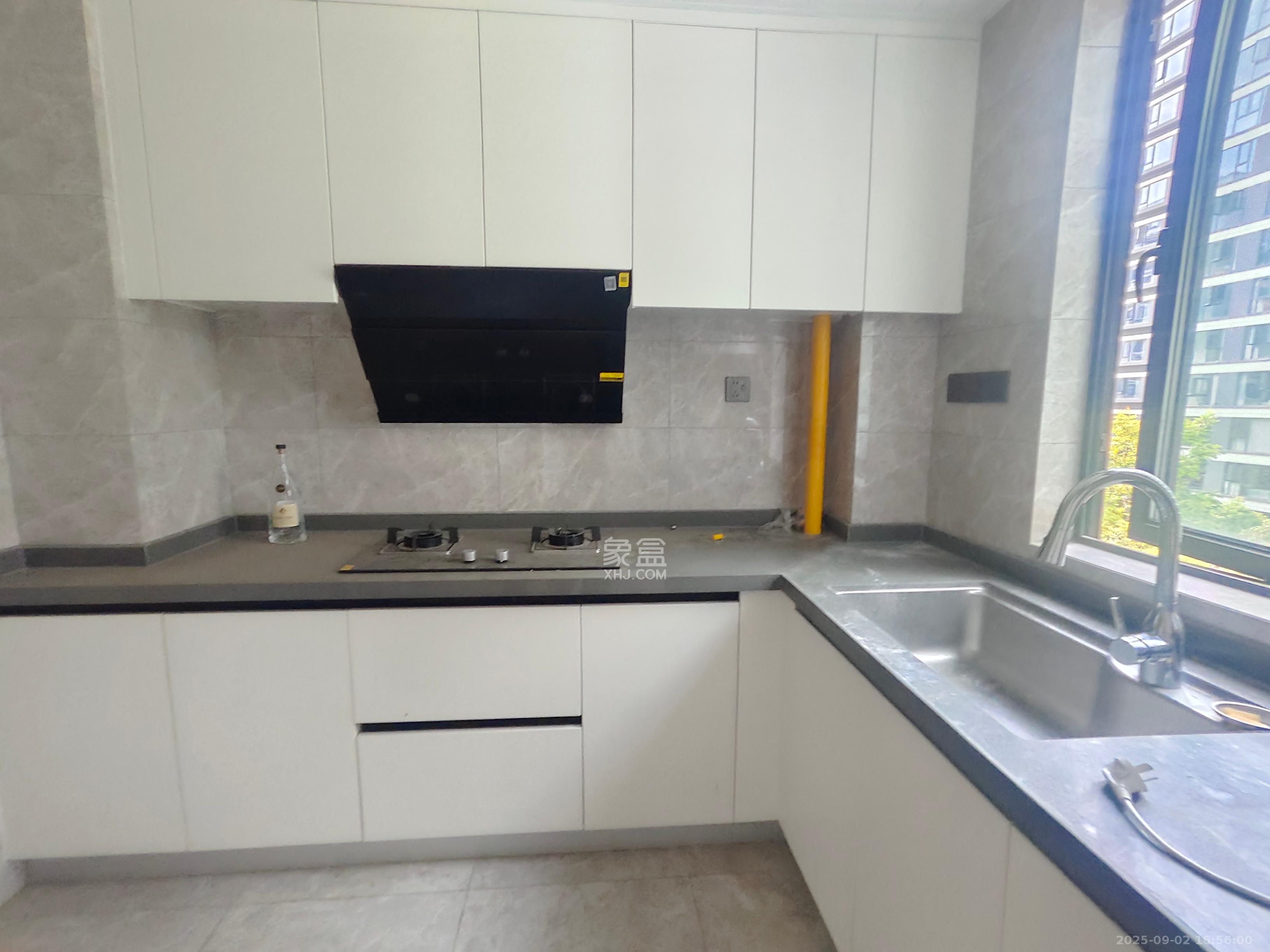 旭辉铂宸府 4室2厅2卫 3000.0元/月 旭辉铂宸府 4室2厅2卫 3000.0元/月室内图