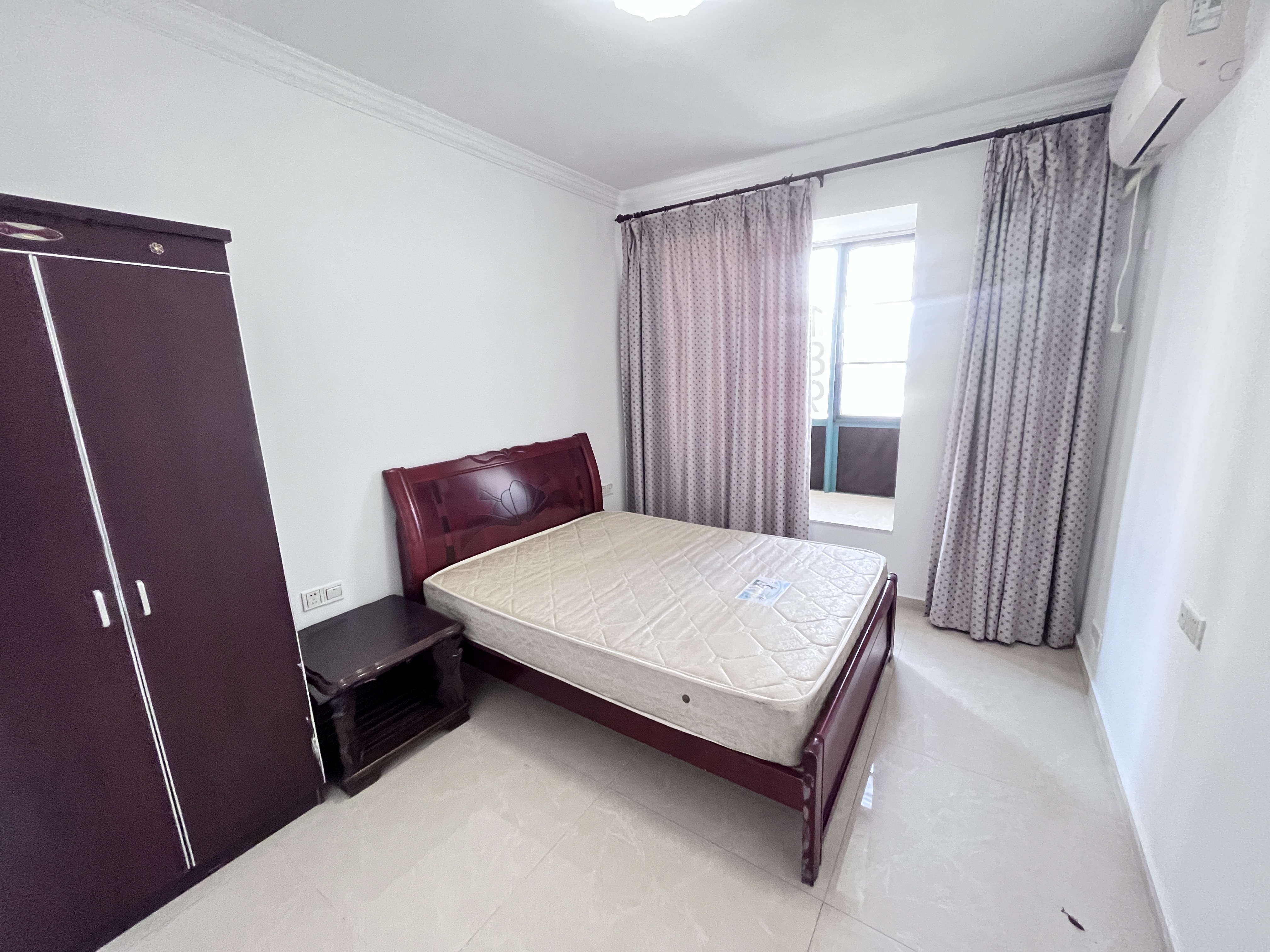 祥阁深蓝湾 2室2厅1卫 2400.00元/月 祥阁深蓝湾 2室2厅1卫 2400.00元/月室内图