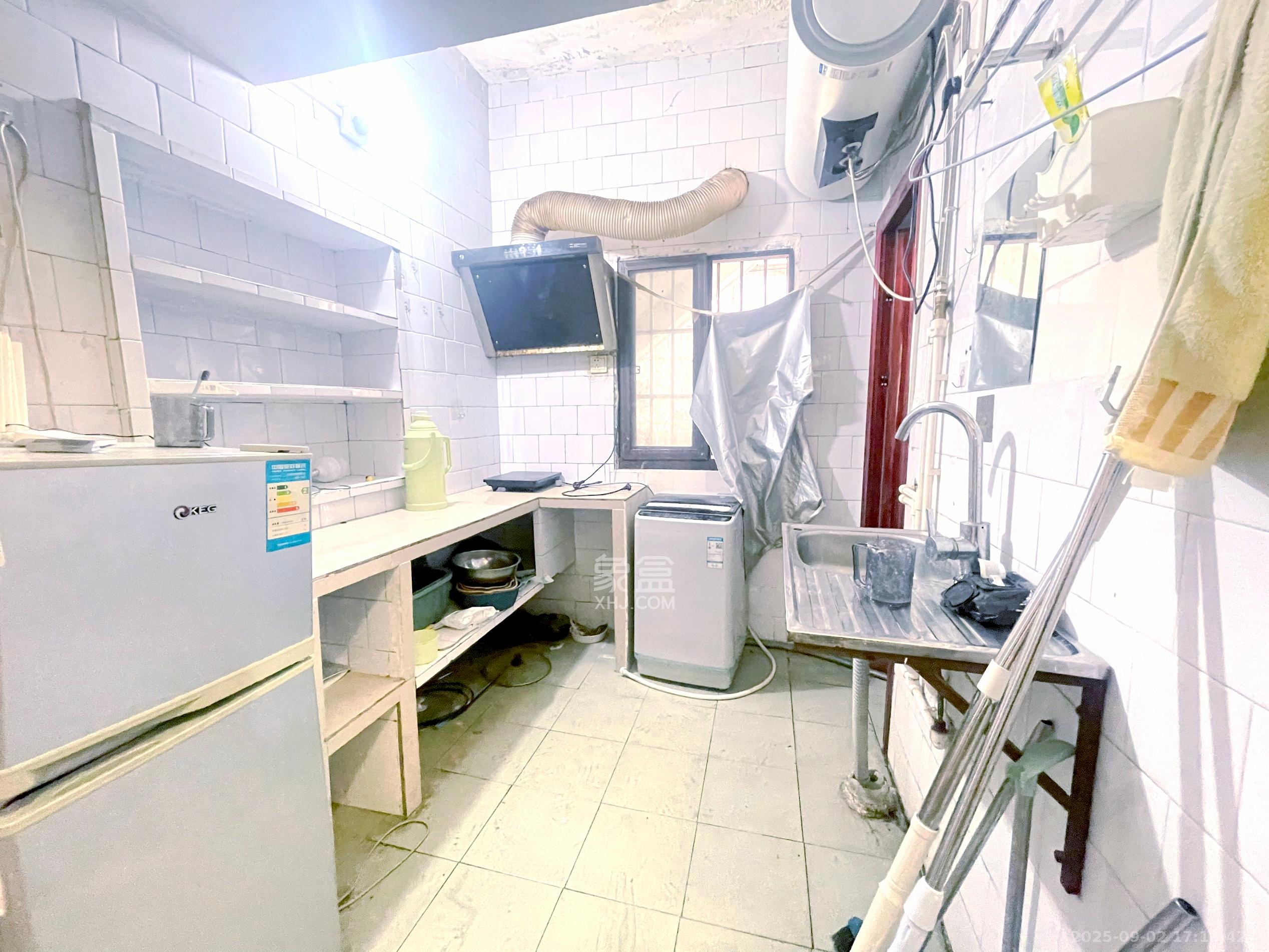 五一东村  1室0厅0卫    1500.0元/月室内图