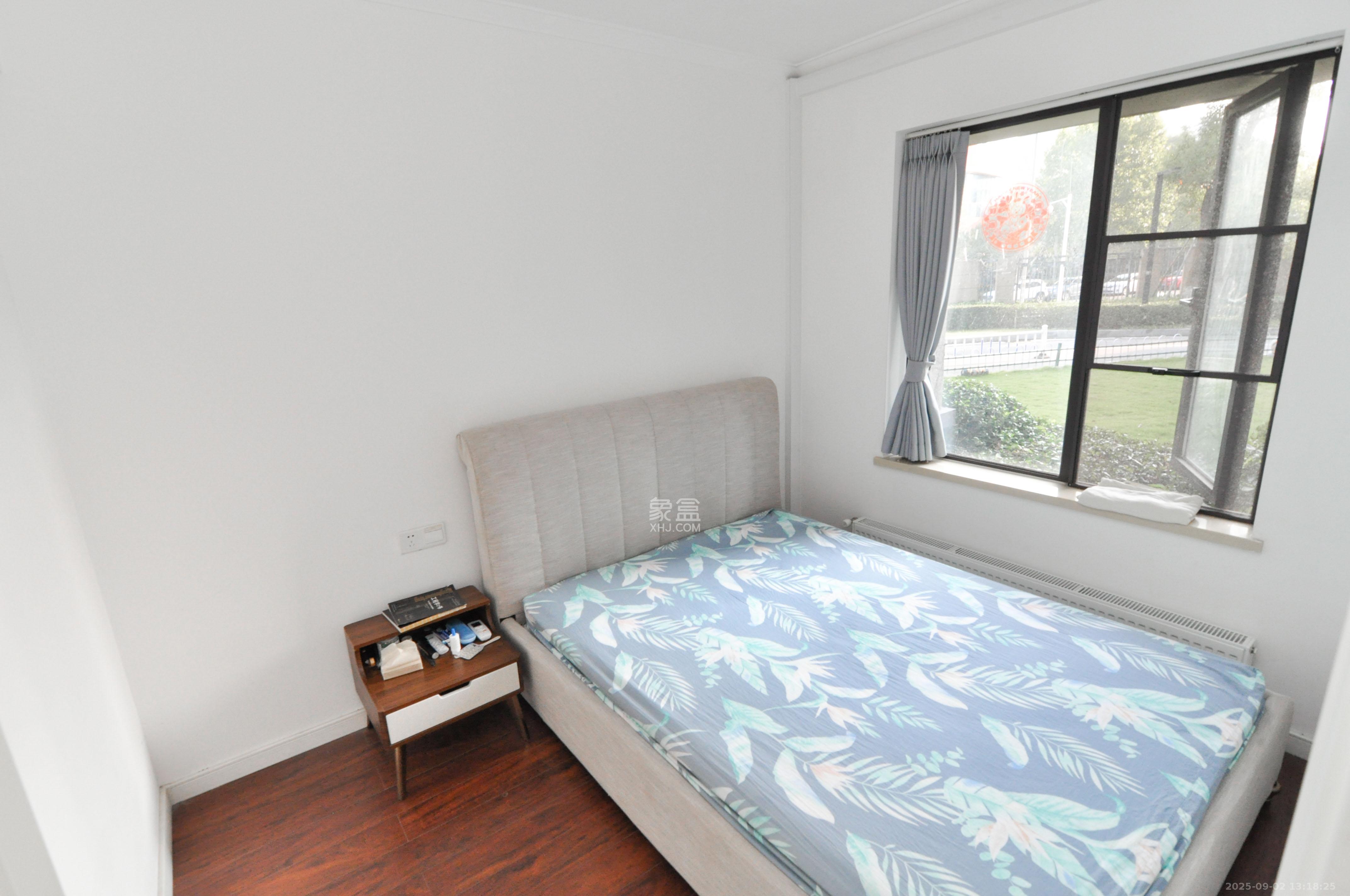 万科里梅溪郡  3室2厅2卫    175.8万其他