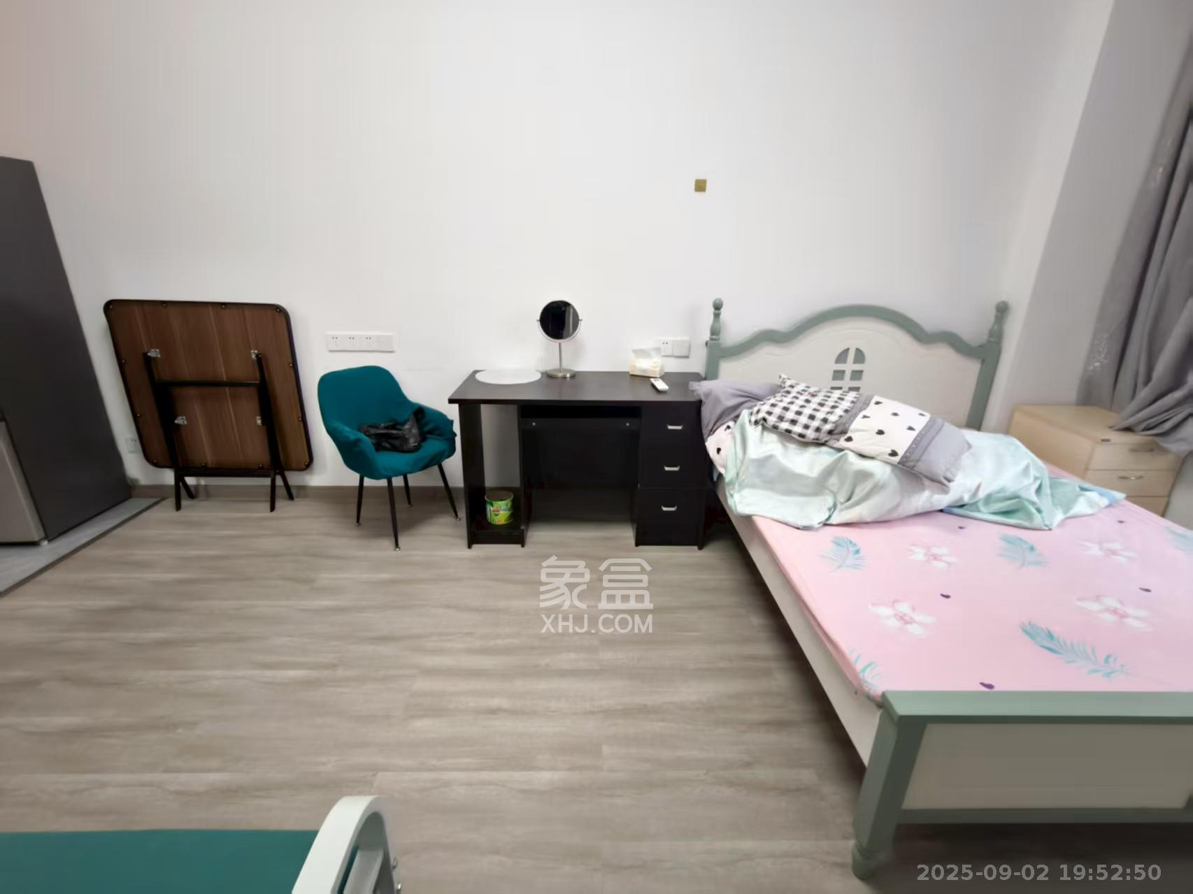欣积福湾七期  1室1厅1卫   880.00元/月室内图