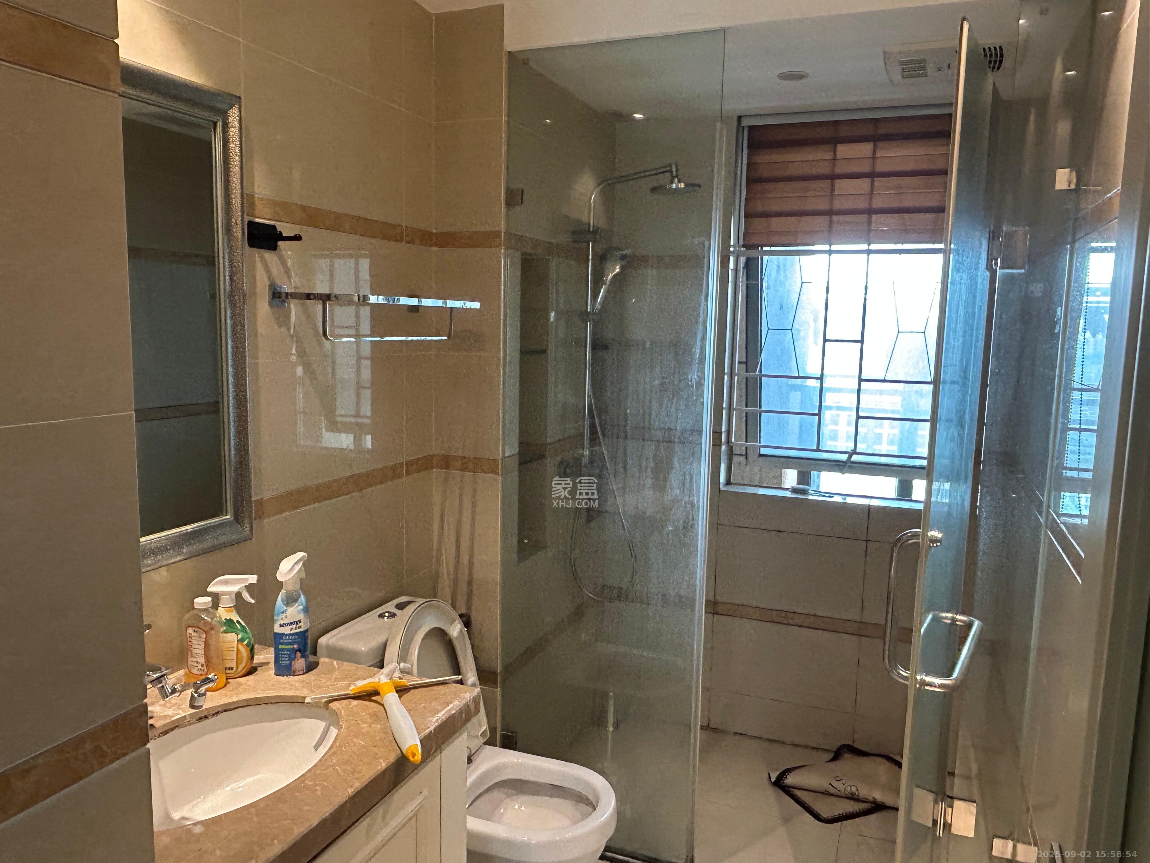 梅溪湖金茂府(金茂广场)(金茂览秀城)  3室2厅2卫    4000.0元/月 梅溪湖金茂府(金茂广场)(金茂览秀城)  3室2厅2卫    4000.0元/月室内图