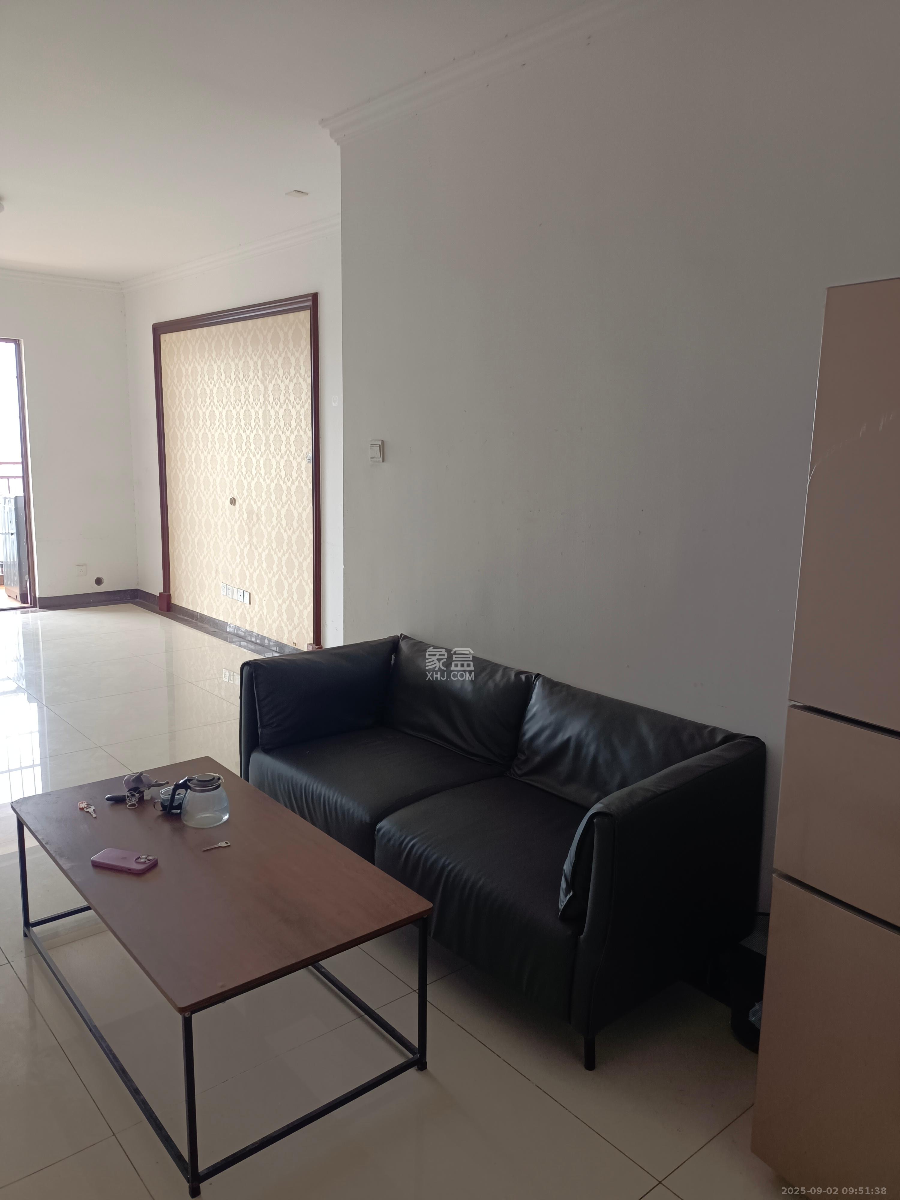 新长海广场  3室1厅1卫    2100.0元/月 新长海广场  3室1厅1卫    2100.0元/月室内图