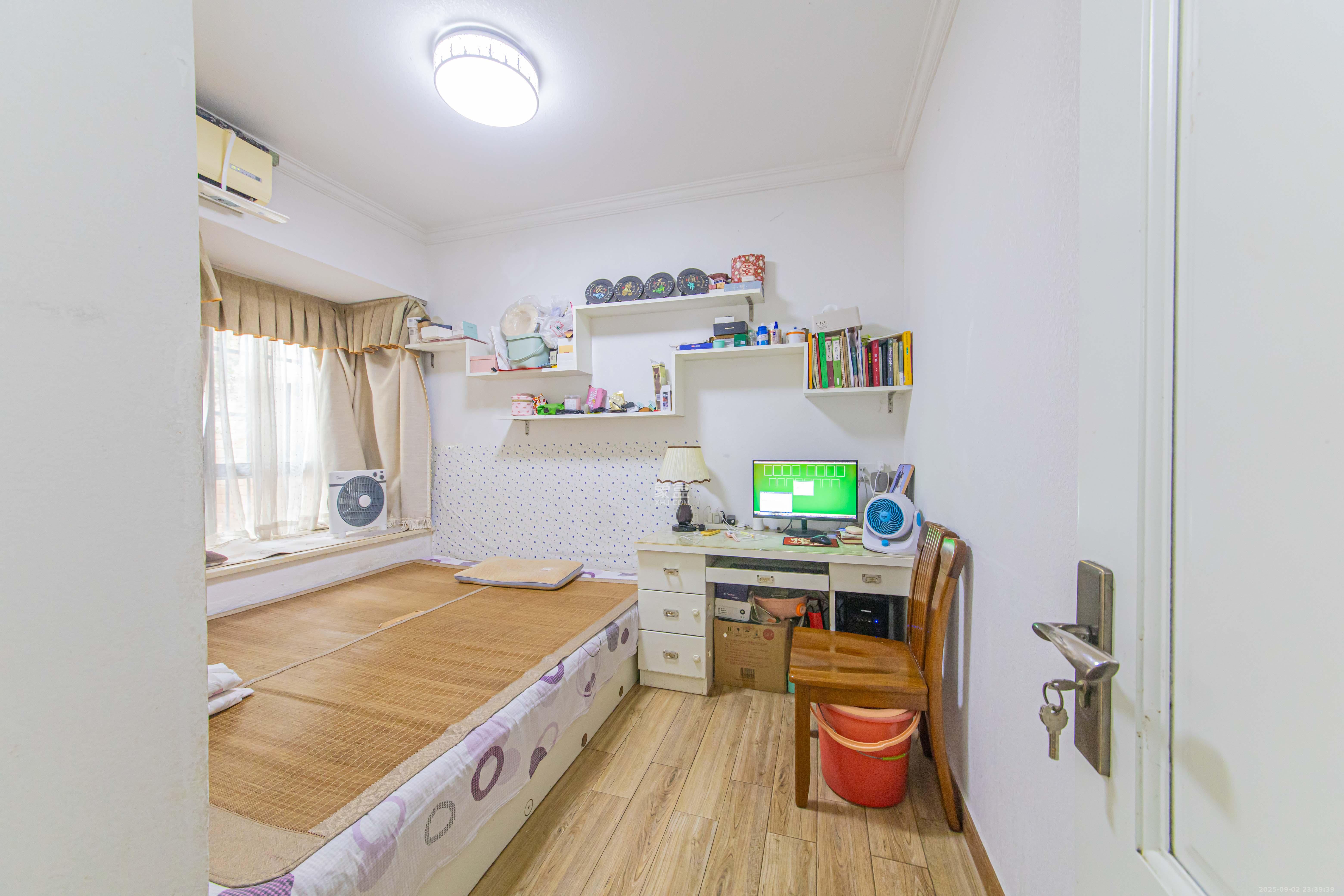 中建芙蓉嘉苑  3室2厅2卫    88.8万 中建芙蓉嘉苑  3室2厅2卫    88.8万卧室