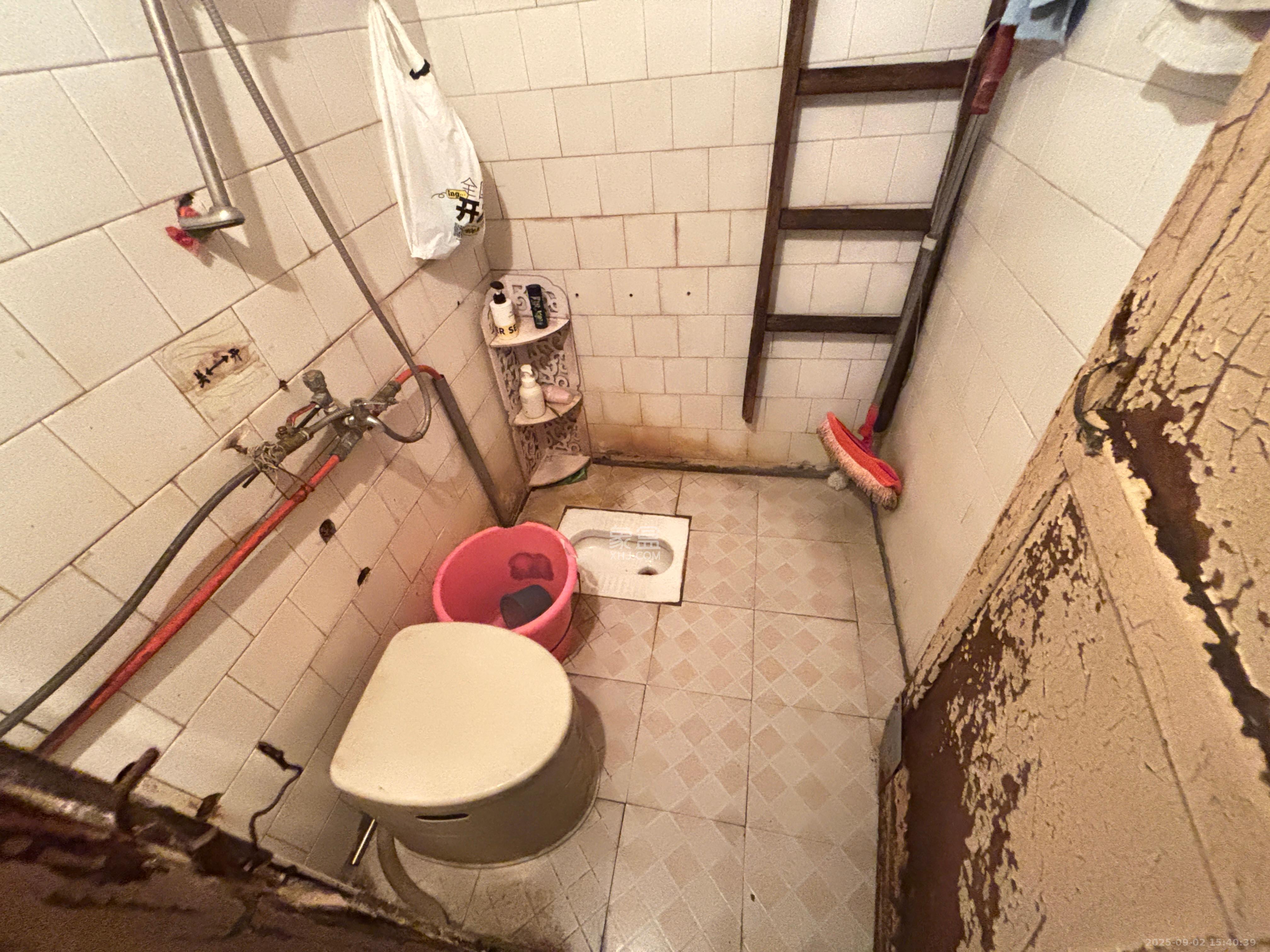 浦沅生活二区 2室1厅1卫 1100.0元/月 浦沅生活二区 2室1厅1卫 1100.0元/月室内图