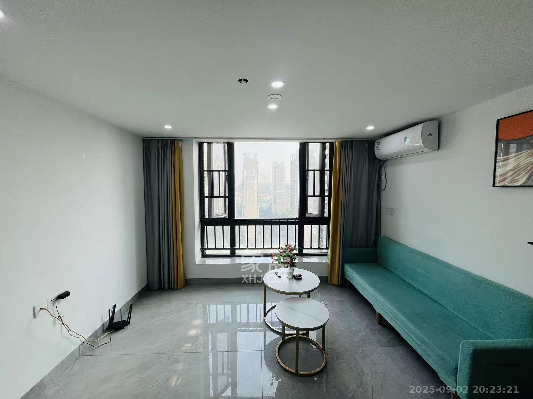 藏珑湖上公馆 1室1厅1卫 2500.0元/月 藏珑湖上公馆 1室1厅1卫 2500.0元/月室内图