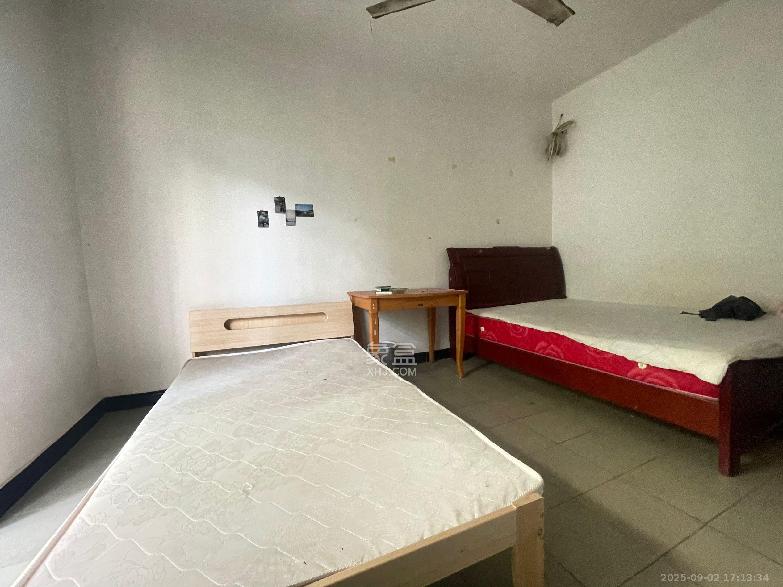 五一东村  1室0厅0卫    1500.0元/月室内图