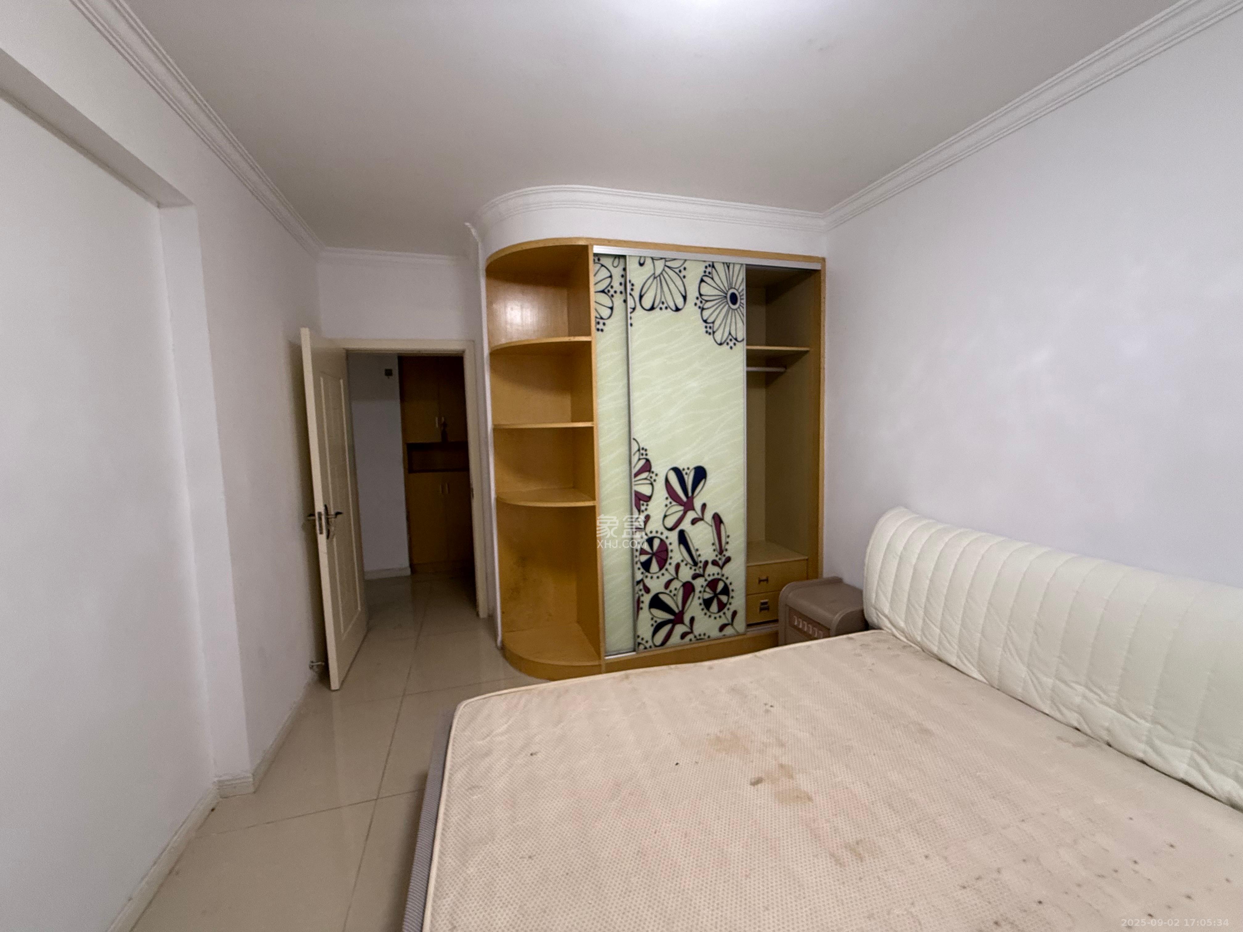 世嘉国际华城 2室2厅1卫 2400.0元/月 世嘉国际华城 2室2厅1卫 2400.0元/月室内图