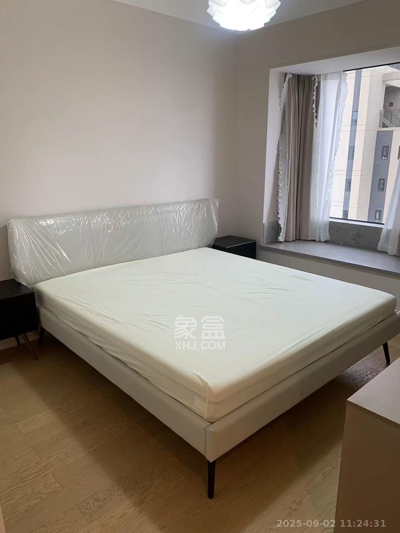 万科金色梦想B区  3室2厅2卫    3100.0元/月室内图