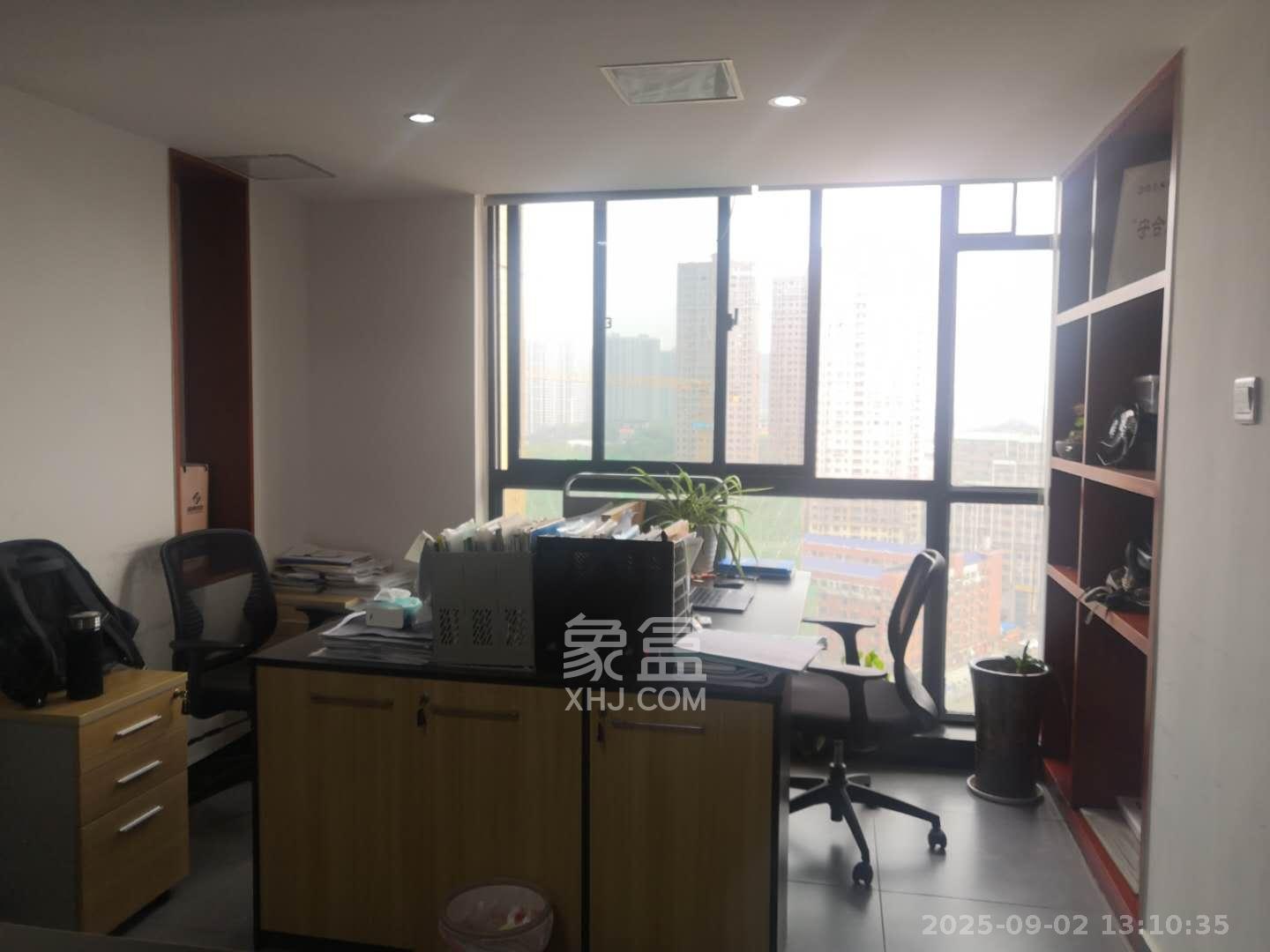 山水湾  1室1厅1卫   2100.00元/月户型图