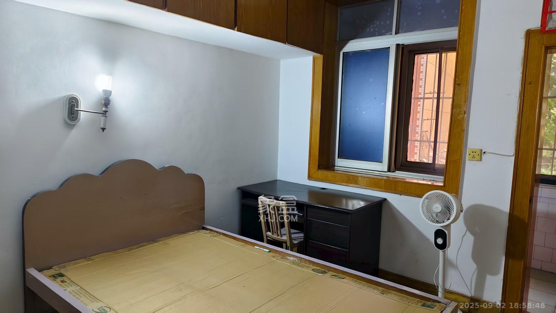 左家塘美印宿舍  2室2厅1卫    1500.0元/月 左家塘美印宿舍  2室2厅1卫    1500.0元/月室内图