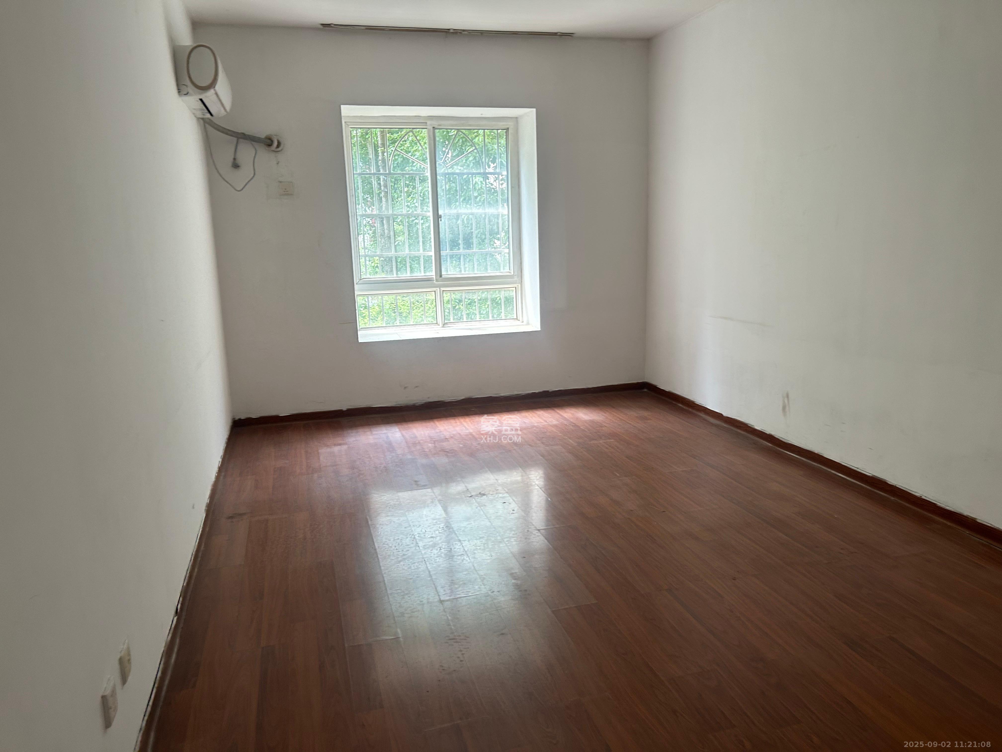 幸福人家 3室2厅2卫 2800.0元/月 幸福人家 3室2厅2卫 2800.0元/月室内图