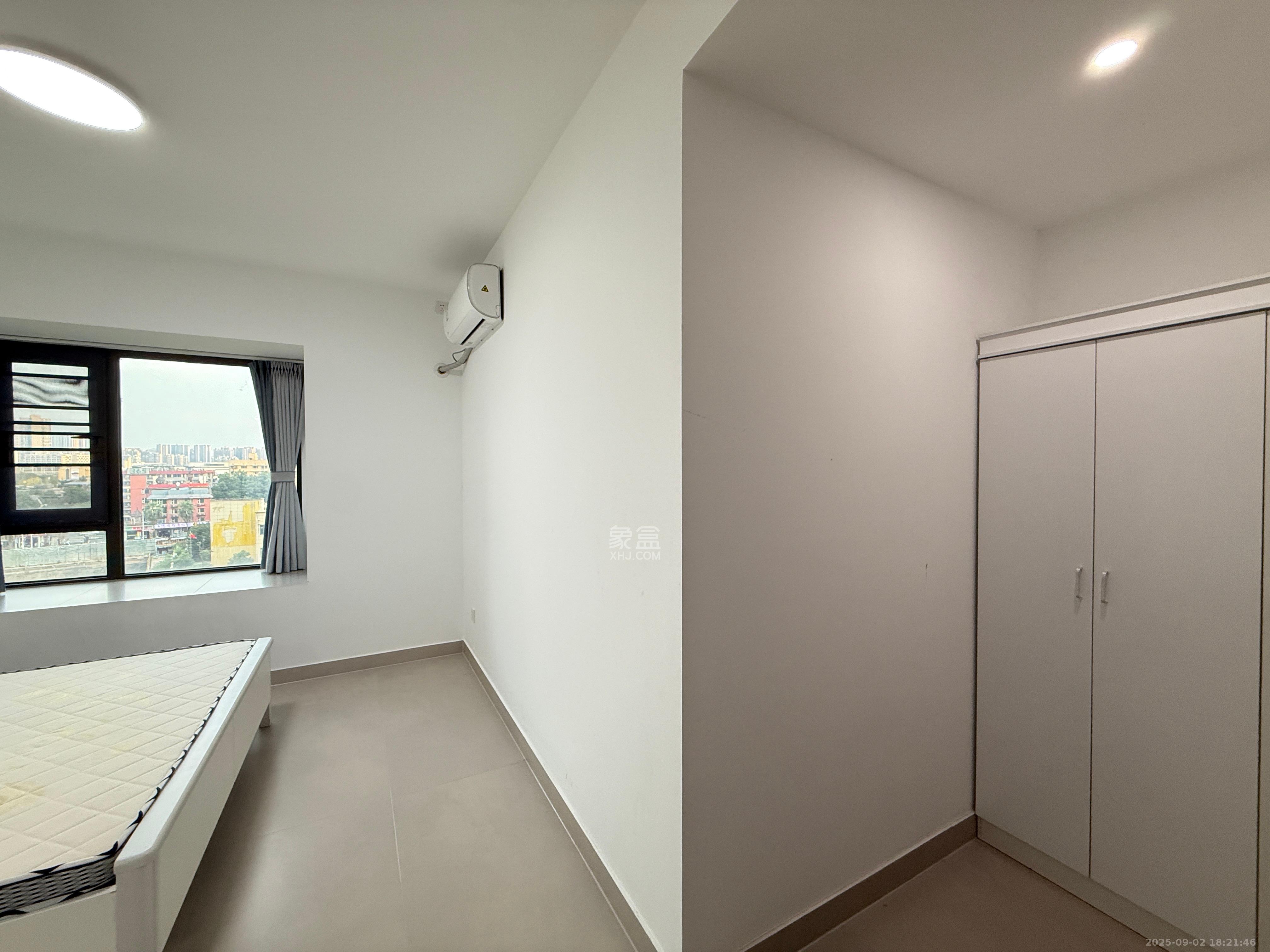 世茂璀璨天城  4室2厅2卫    4000.0元/月室内图