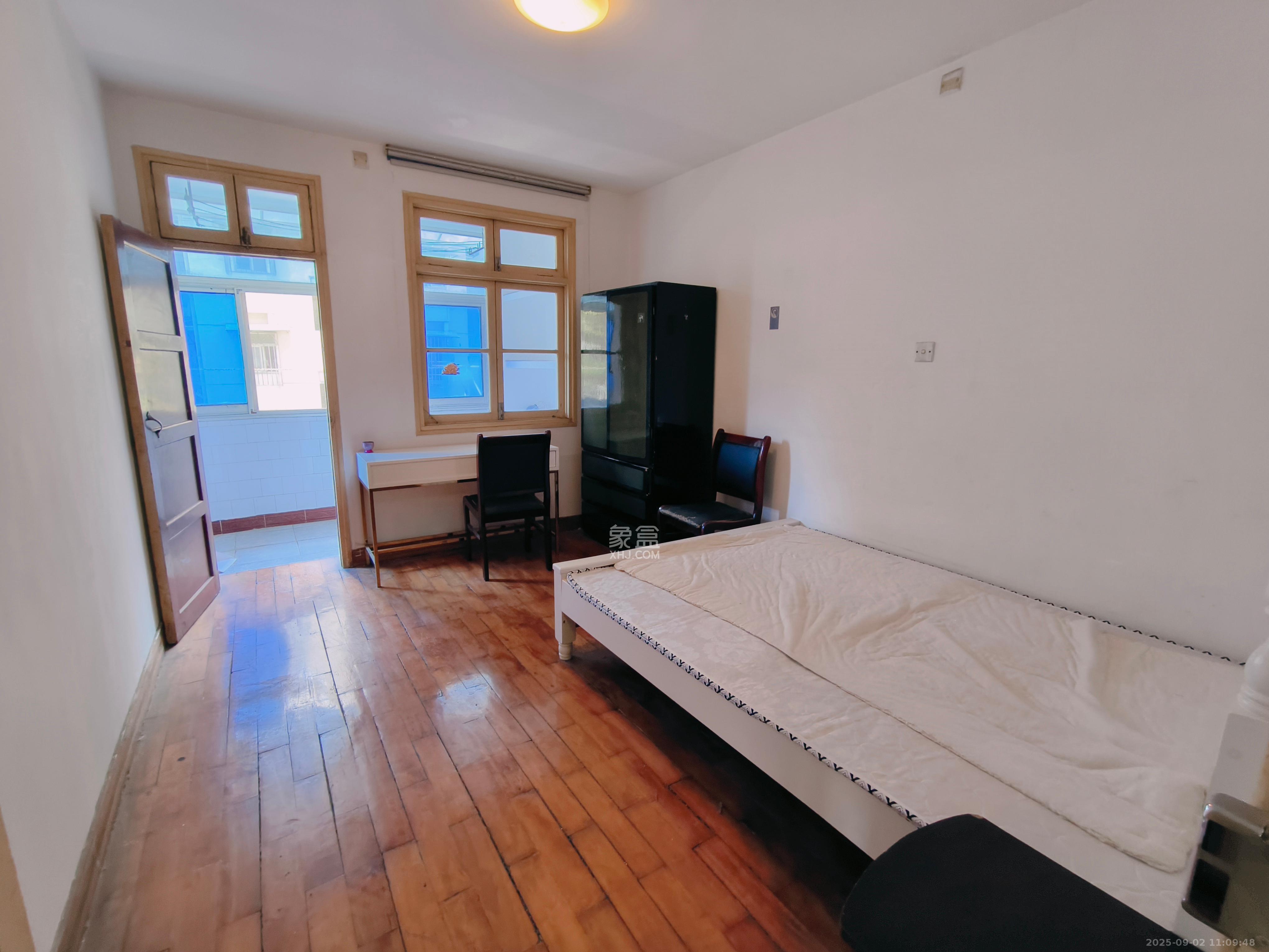 湖橡宿舍/湖橡小区  2室1厅1卫    1500.0元/月室内图