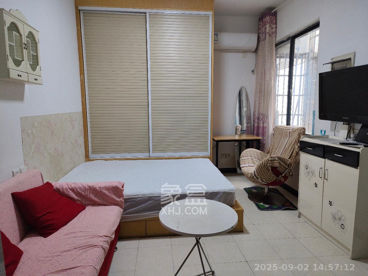 名富公寓  1室1厅1卫    1200.0元/月 名富公寓  1室1厅1卫    1200.0元/月室内图