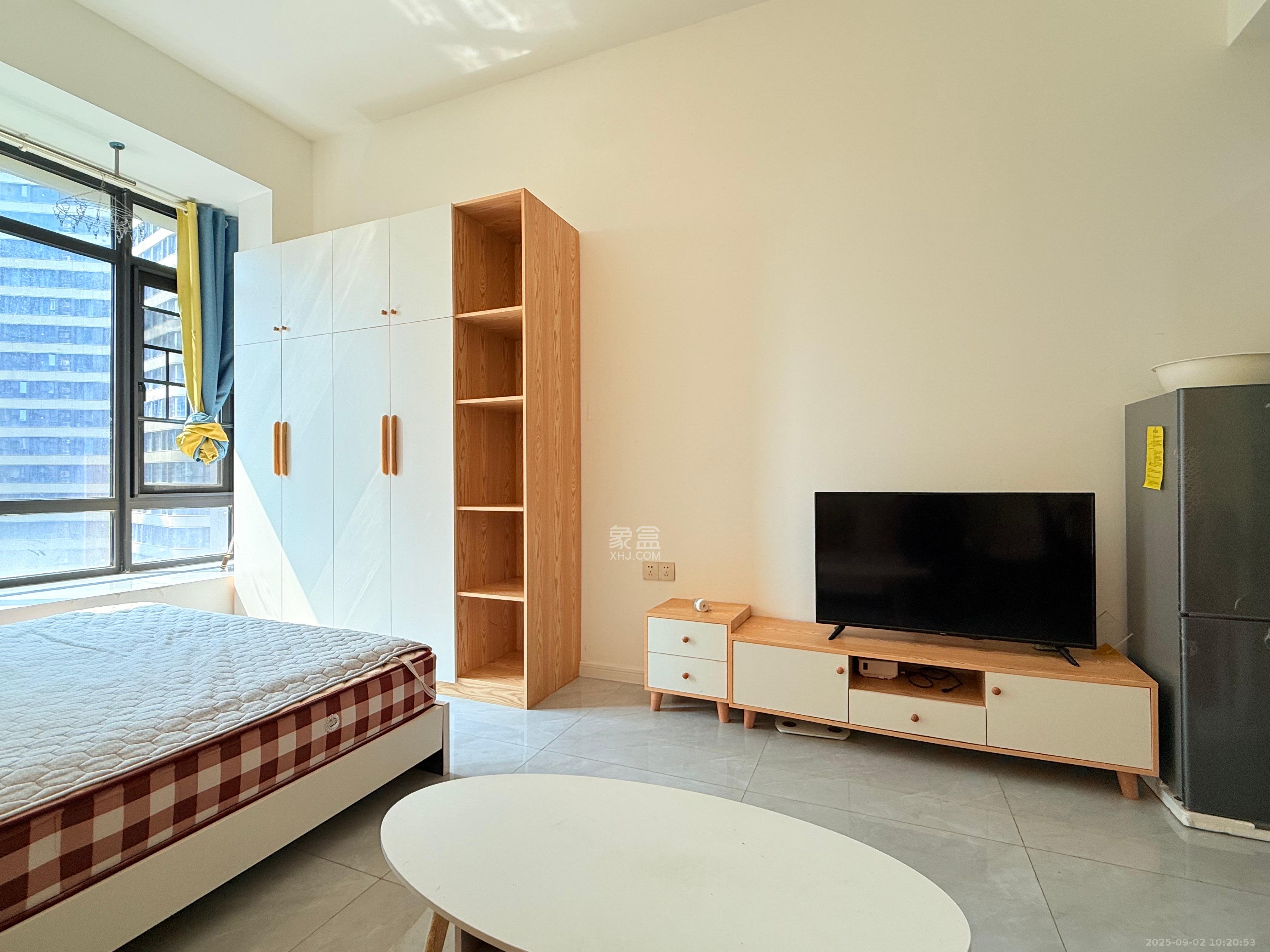 明昇壹城(明昇时代广场)三期 1室0厅0卫 1600.0元/月 明昇壹城(明昇时代广场)三期 1室0厅0卫 1600.0元/月室内图