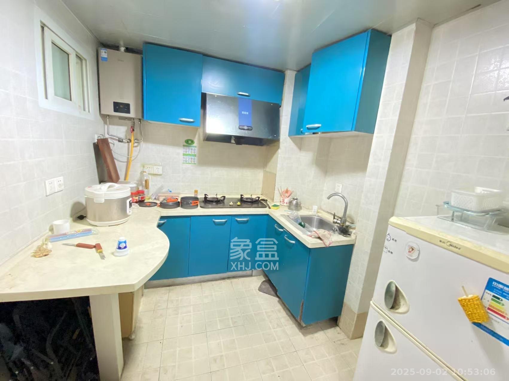 白沙晶城  1室1厅0卫    1600.0元/月室内图