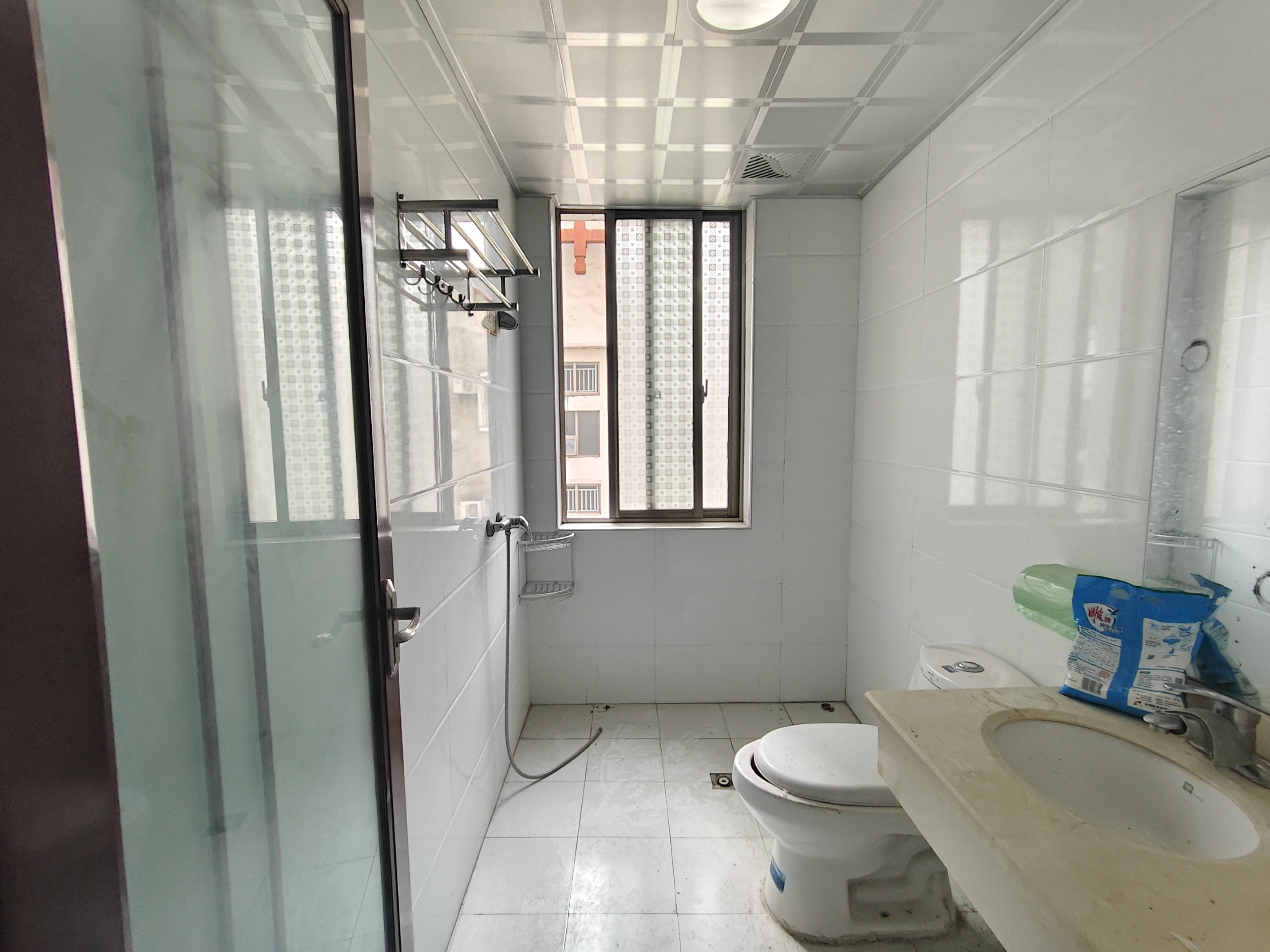 维港十字街 4室2厅2卫 2000.0元/月 维港十字街 4室2厅2卫 2000.0元/月室内图