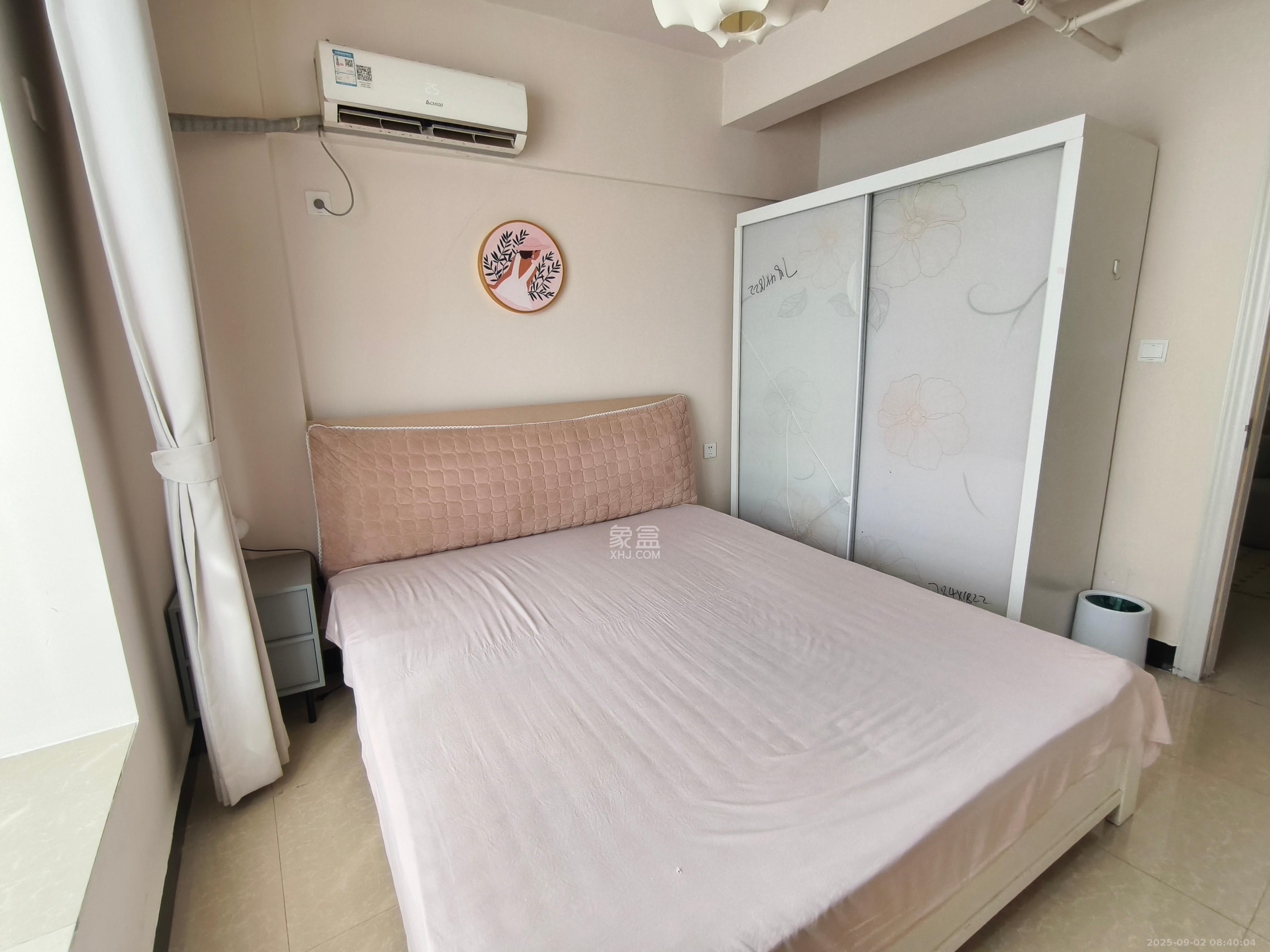 钱隆樽品(一、二、三期)  2室1厅1卫    2000.0元/月室内图