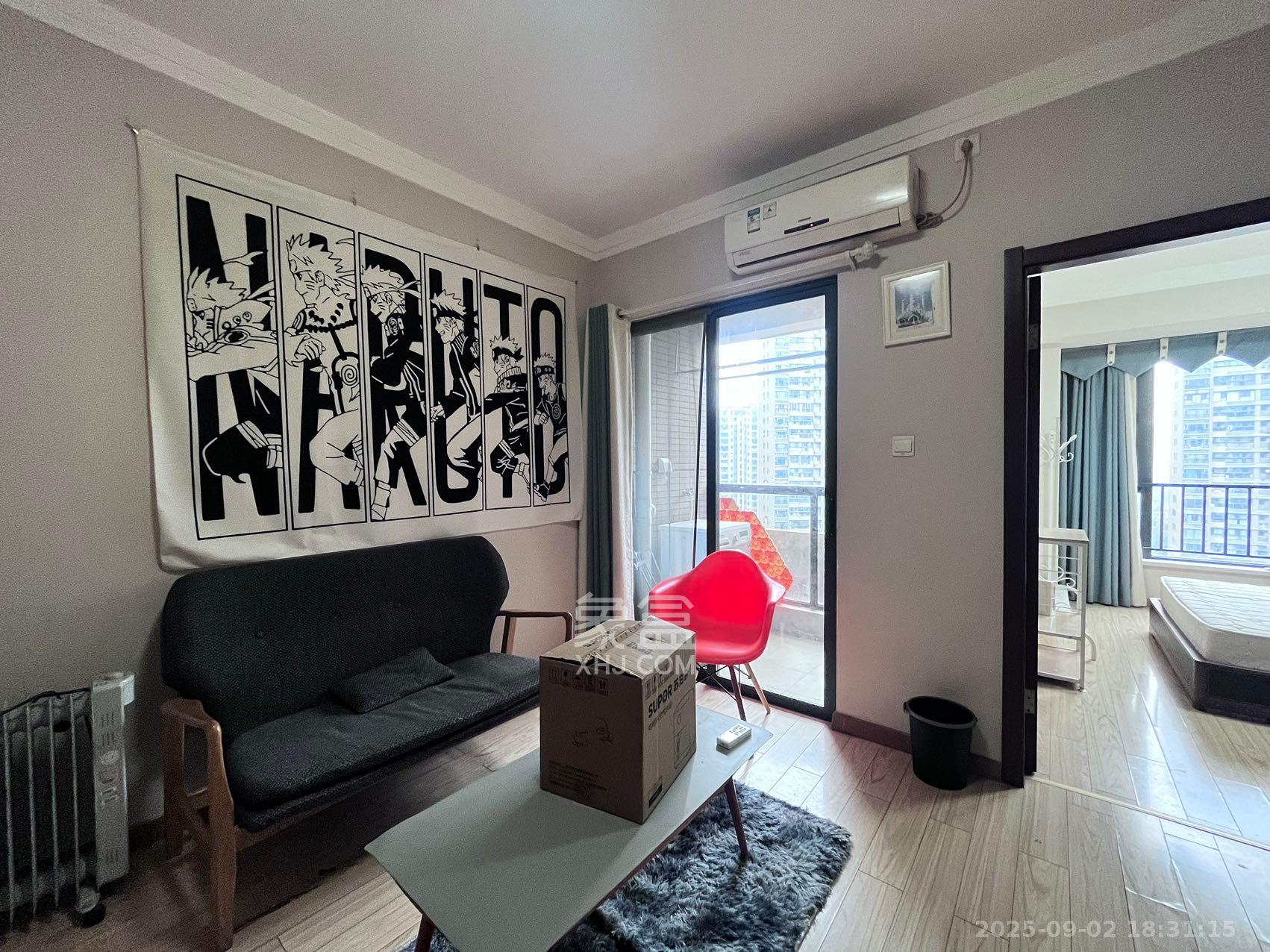 藏珑湖上国际花园  1室1厅1卫    2000.0元/月 藏珑湖上国际花园  1室1厅1卫    2000.0元/月室内图