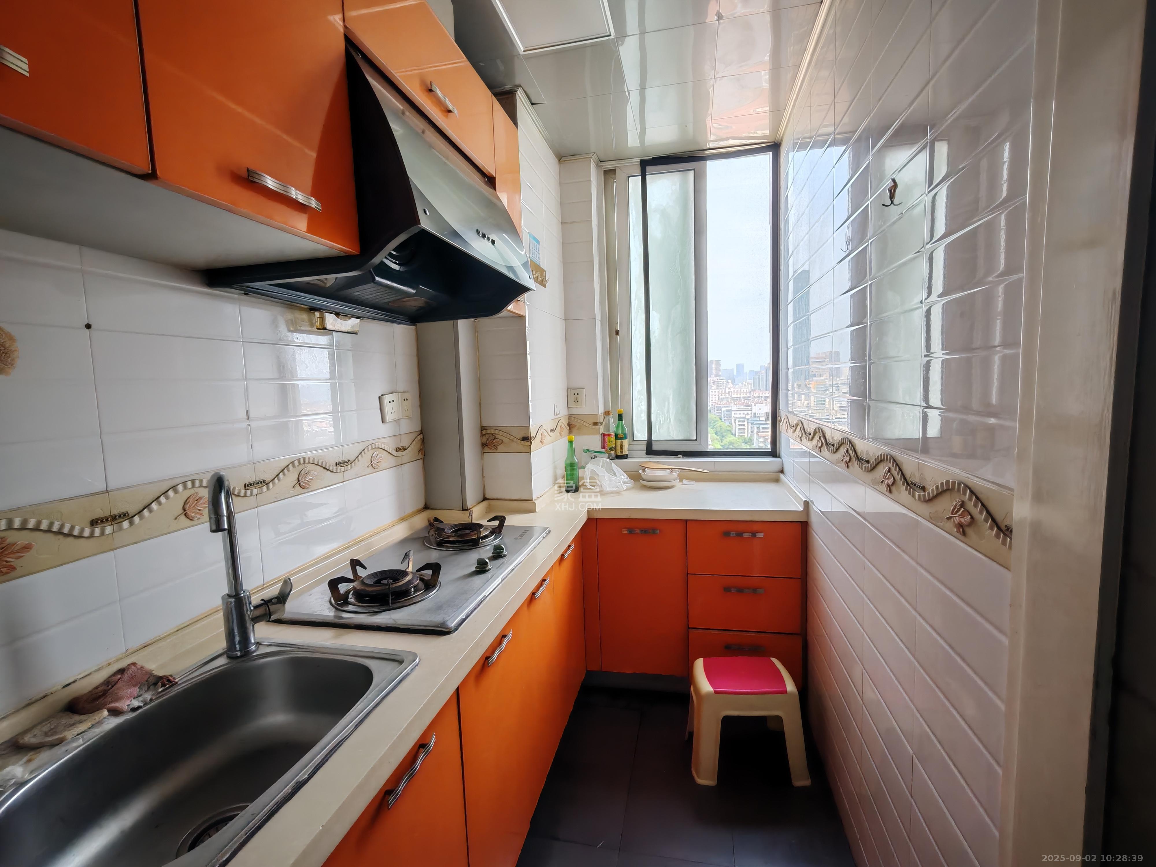 诺亚方舟大厦  1室1厅1卫    1400.0元/月室内图