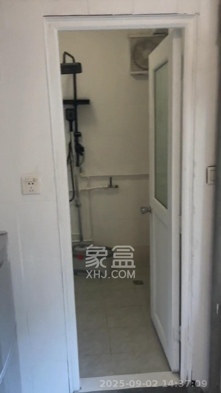 省政府五所 3室1厅1卫 2800.0元/月 省政府五所 3室1厅1卫 2800.0元/月室内图