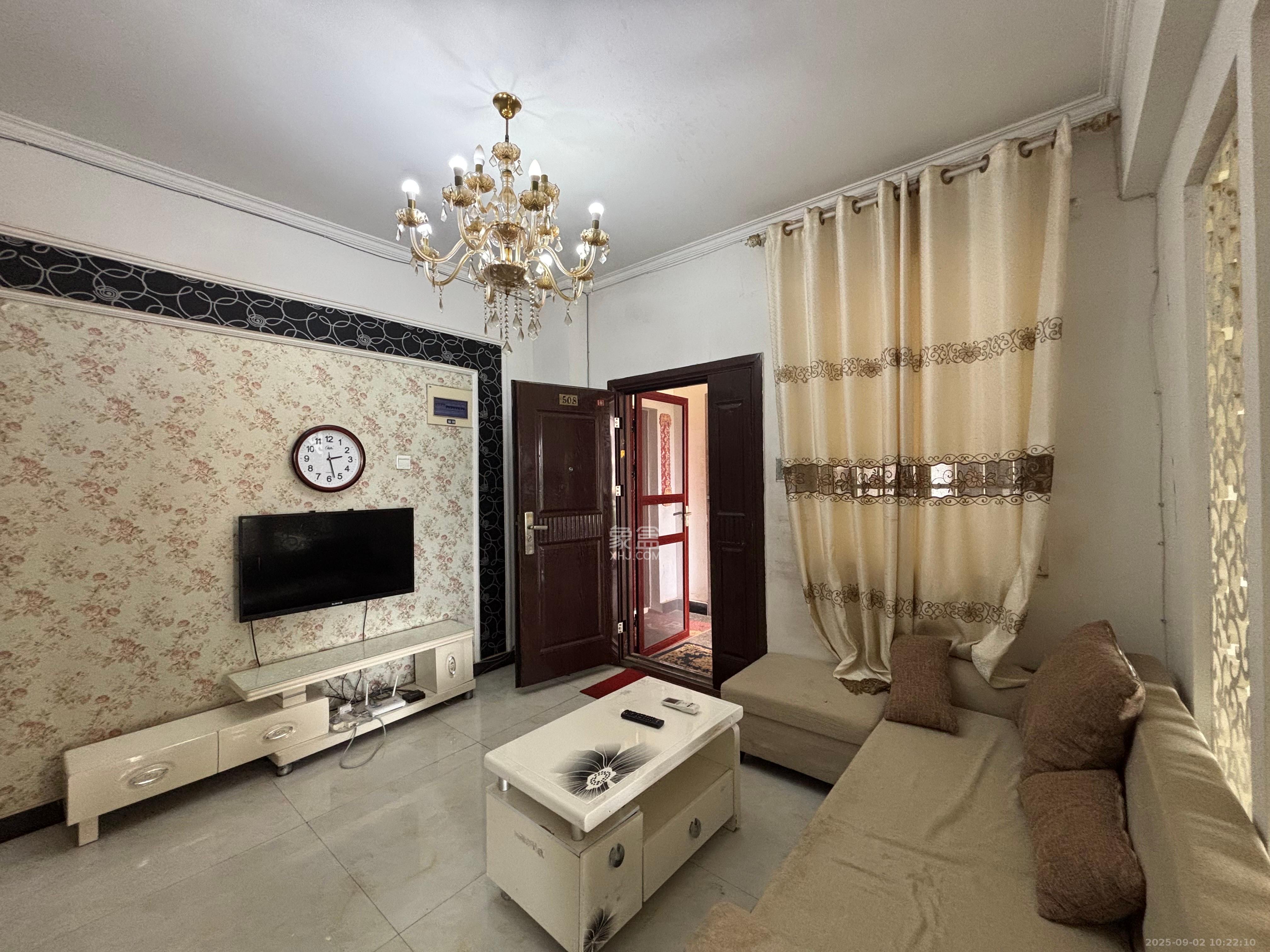 锦绣世纪  2室1厅2卫    2400.0元/月 锦绣世纪  2室1厅2卫    2400.0元/月室内图