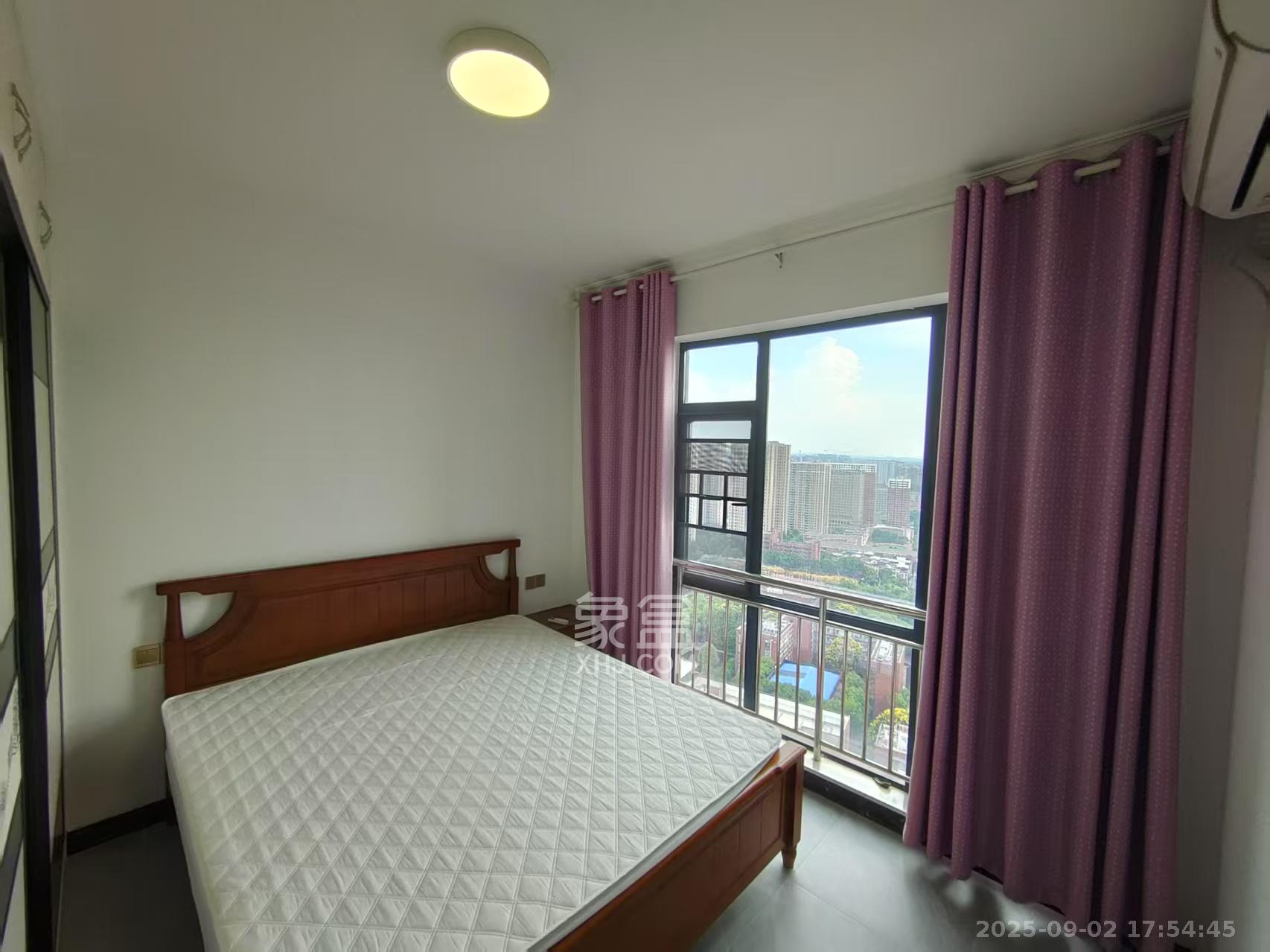 红星国际公馆 3室2厅2卫 2400.0元/月 红星国际公馆 3室2厅2卫 2400.0元/月室内图