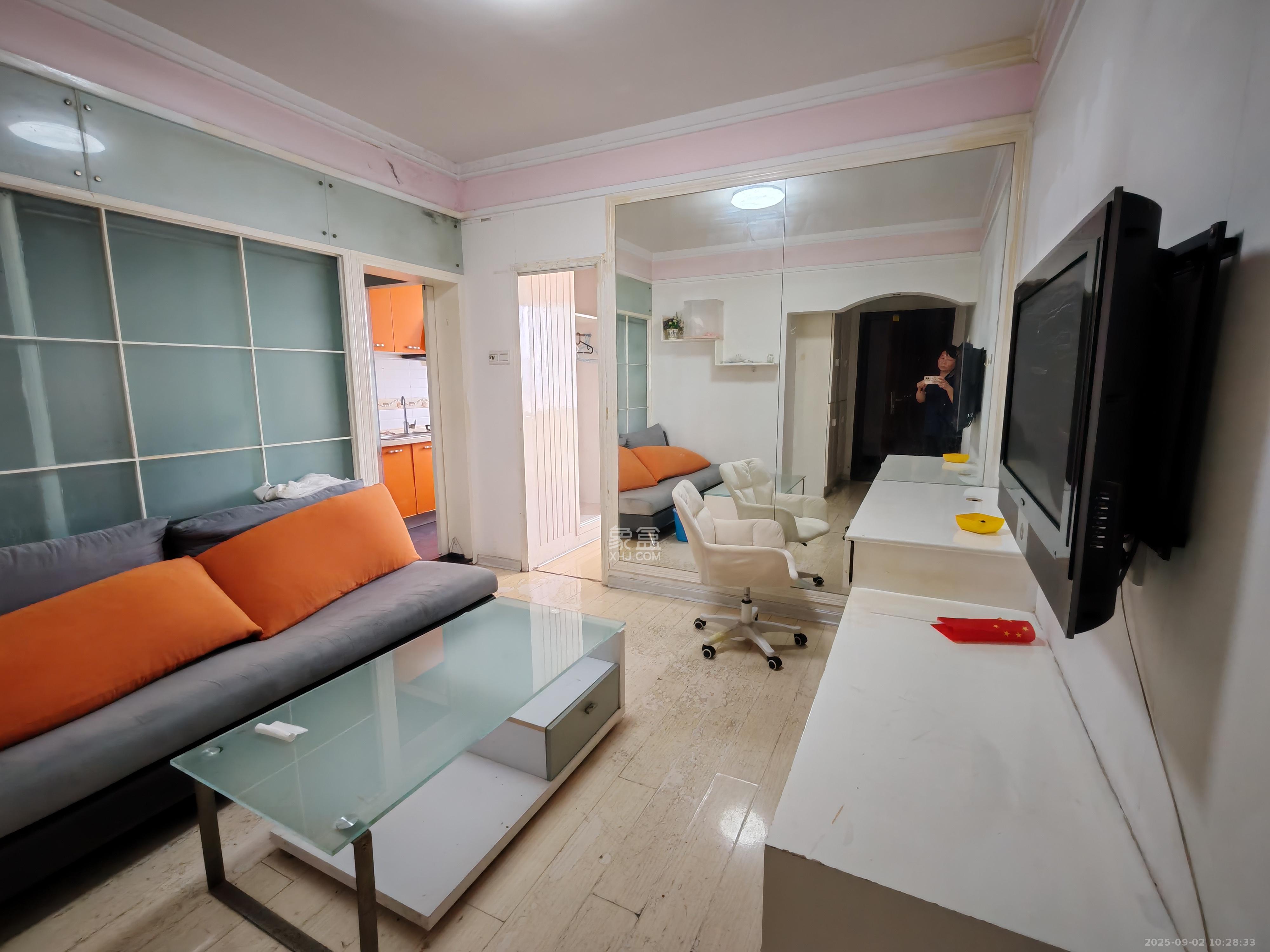 诺亚方舟大厦 1室1厅1卫 1400.0元/月 诺亚方舟大厦 1室1厅1卫 1400.0元/月室内图