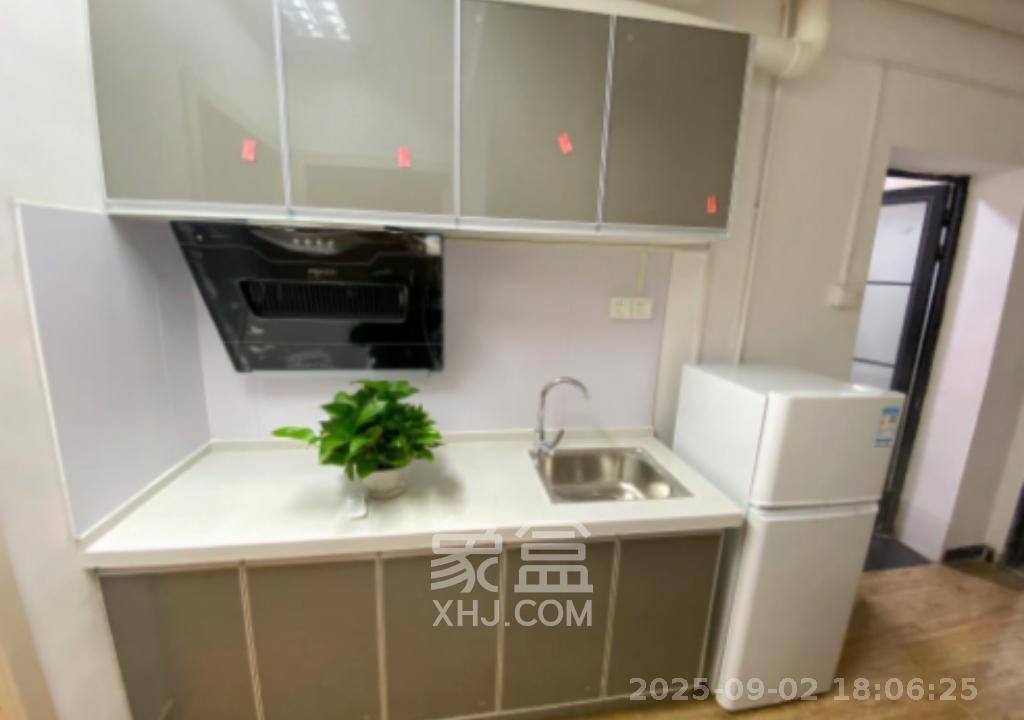 星城荣域 2室1厅1卫 2000.0元/月 星城荣域 2室1厅1卫 2000.0元/月室内图