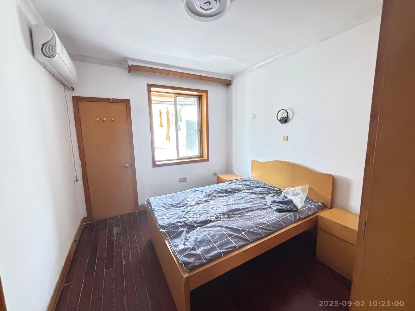 南园小区  1室0厅0卫    1600.0元/月室内图