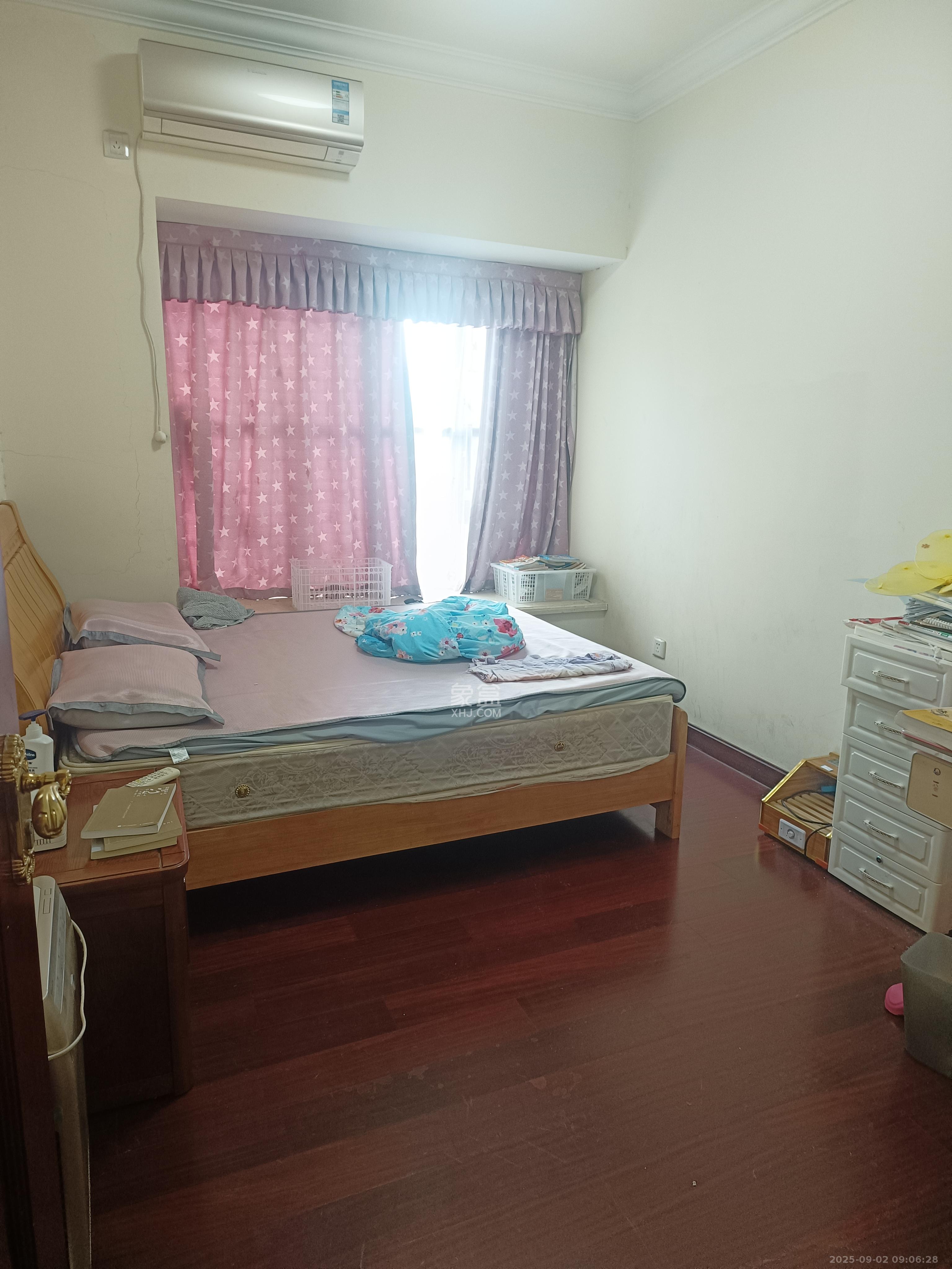 恒大雅苑  3室1厅2卫    2100.0元/月室内图