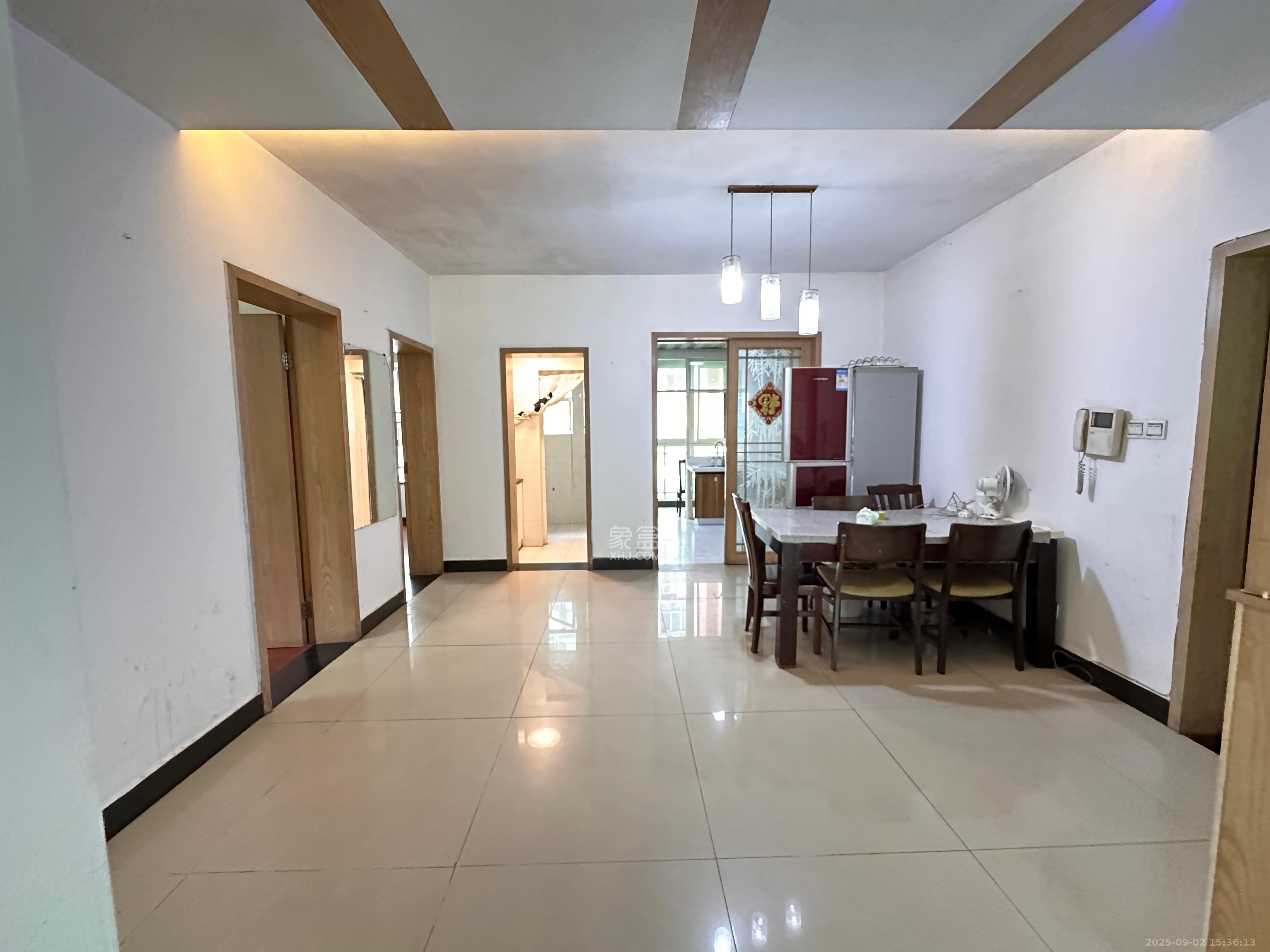 锦湘国际星城一期（锦美苑）  3室2厅1卫    2300.0元/月室内图