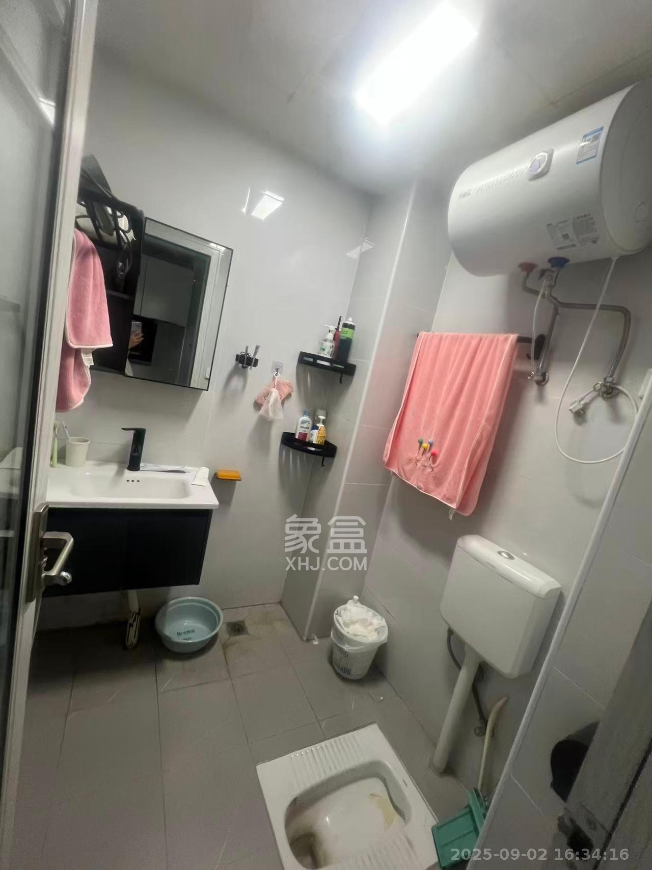 裕天国际商汇中心  1室0厅0卫    1100.0元/月室内图