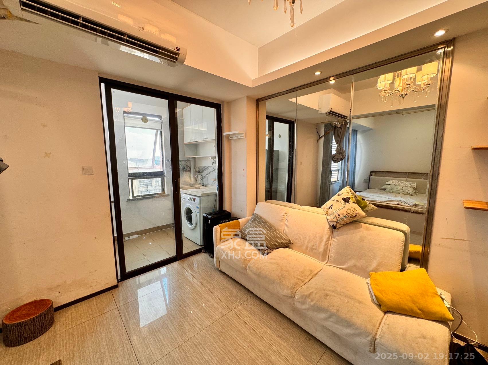 奥林匹克花园贡院三期 1室1厅1卫 1500.0元/月 奥林匹克花园贡院三期 1室1厅1卫 1500.0元/月室内图