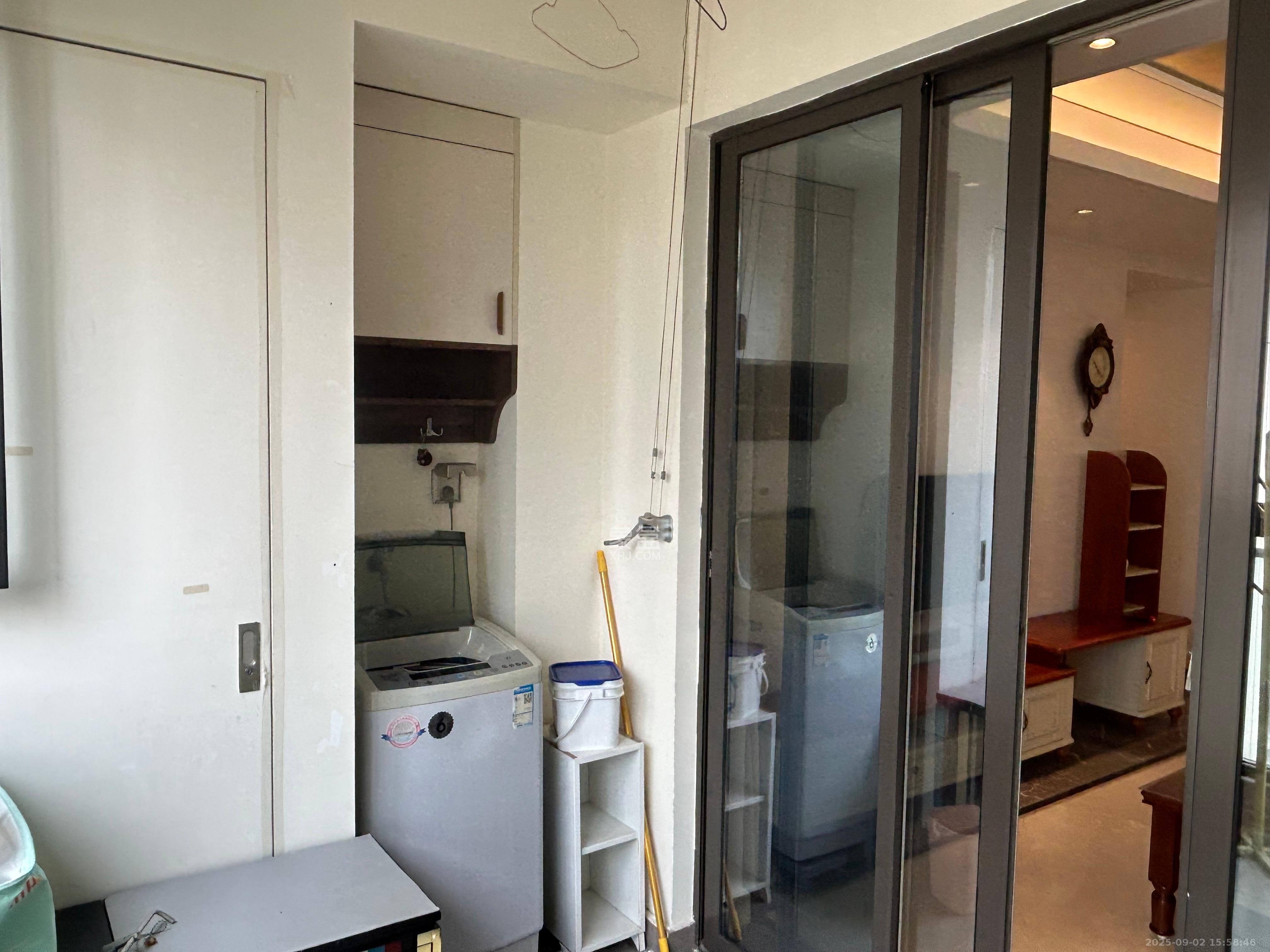 梅溪湖金茂府(金茂广场)(金茂览秀城)  3室2厅2卫    4000.0元/月 梅溪湖金茂府(金茂广场)(金茂览秀城)  3室2厅2卫    4000.0元/月室内图