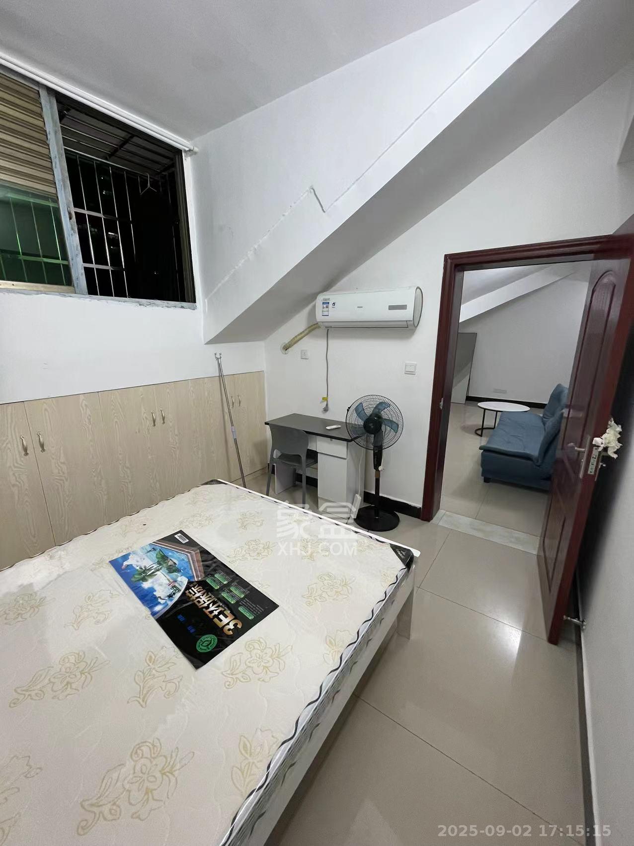 高升小区 1室1厅1卫 1000.0元/月 高升小区 1室1厅1卫 1000.0元/月室内图