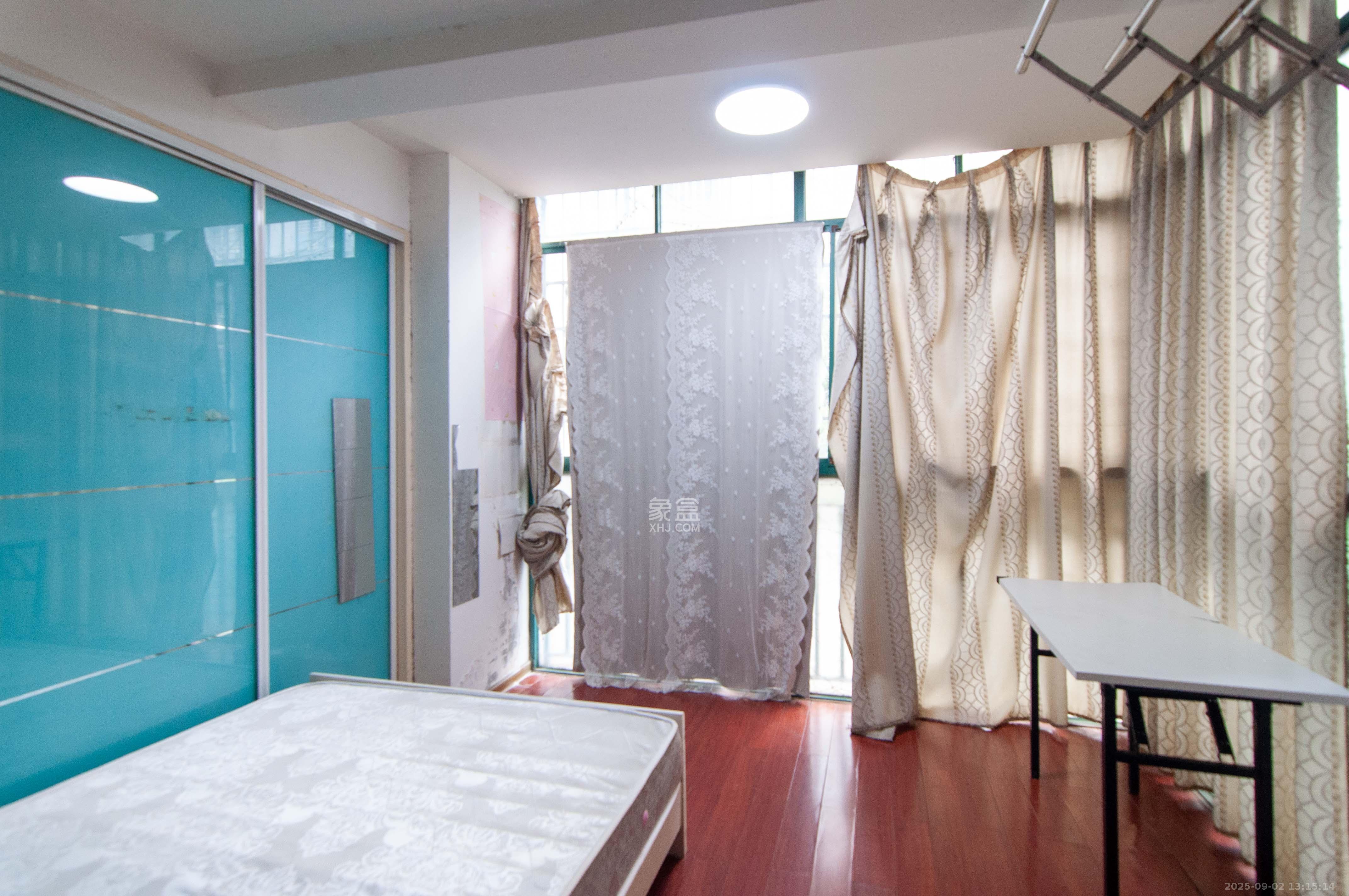 望兴景园一期  3室2厅1卫    88.0万 望兴景园一期  3室2厅1卫    88.0万其他