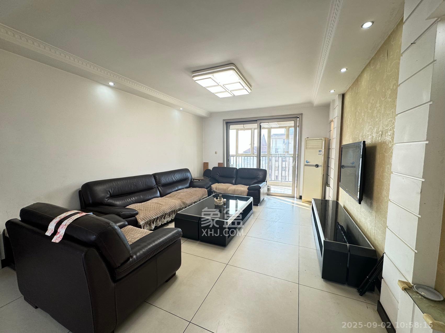 世嘉国际华城 2室2厅2卫 2900.0元/月 世嘉国际华城 2室2厅2卫 2900.0元/月室内图