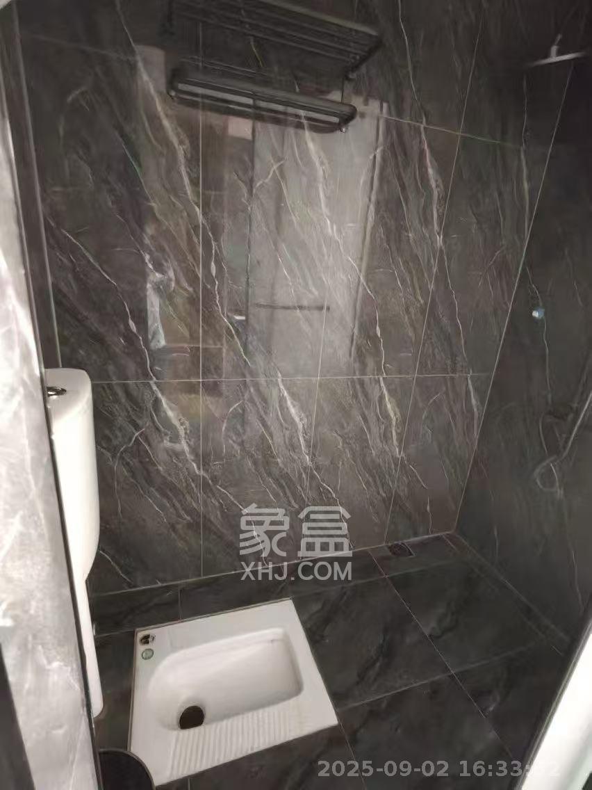 保利天禧EF区  1室0厅1卫    1500.0元/月 保利天禧EF区  1室0厅1卫    1500.0元/月室内图