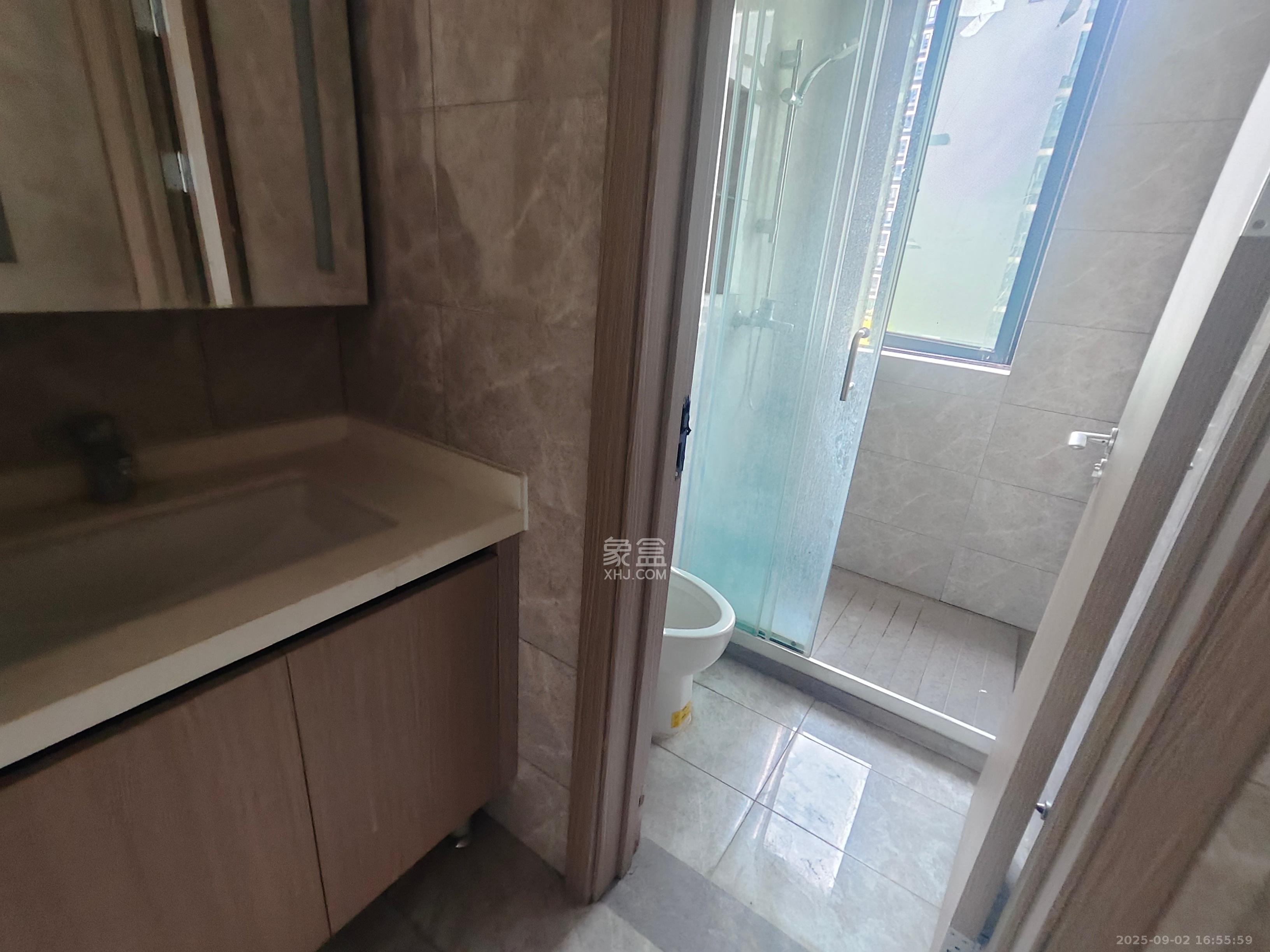 旭辉铂宸府 4室2厅2卫 3000.0元/月 旭辉铂宸府 4室2厅2卫 3000.0元/月室内图