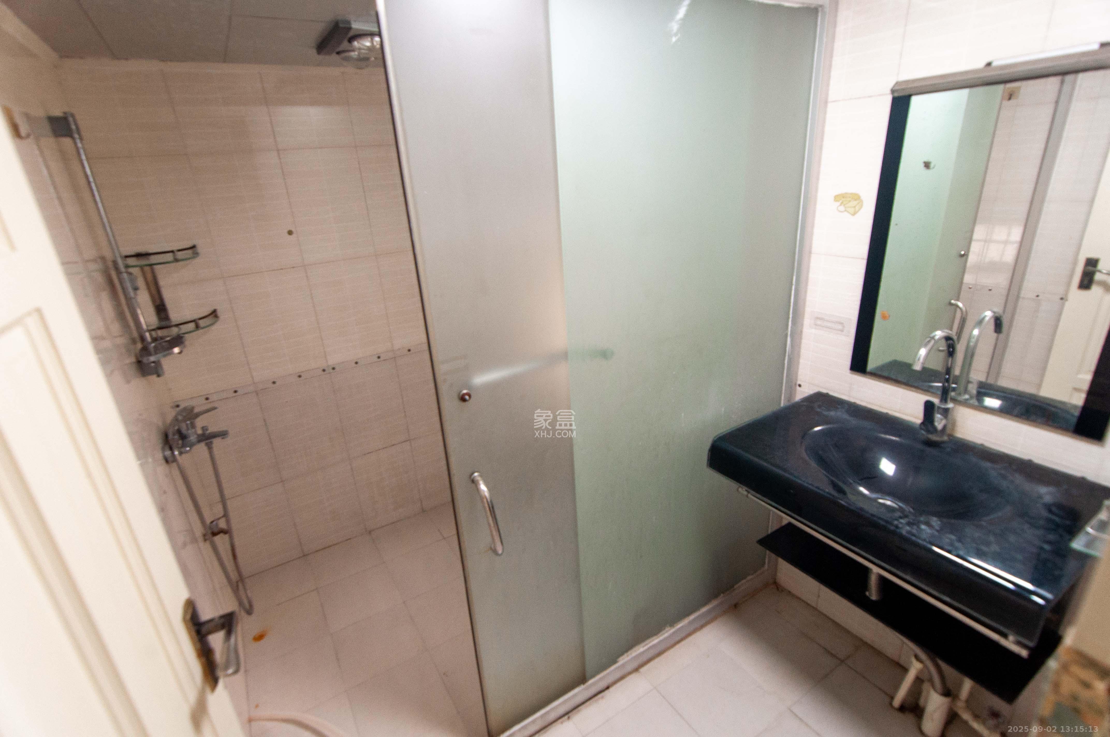 望兴景园一期  3室2厅1卫    88.0万 望兴景园一期  3室2厅1卫    88.0万卫生间