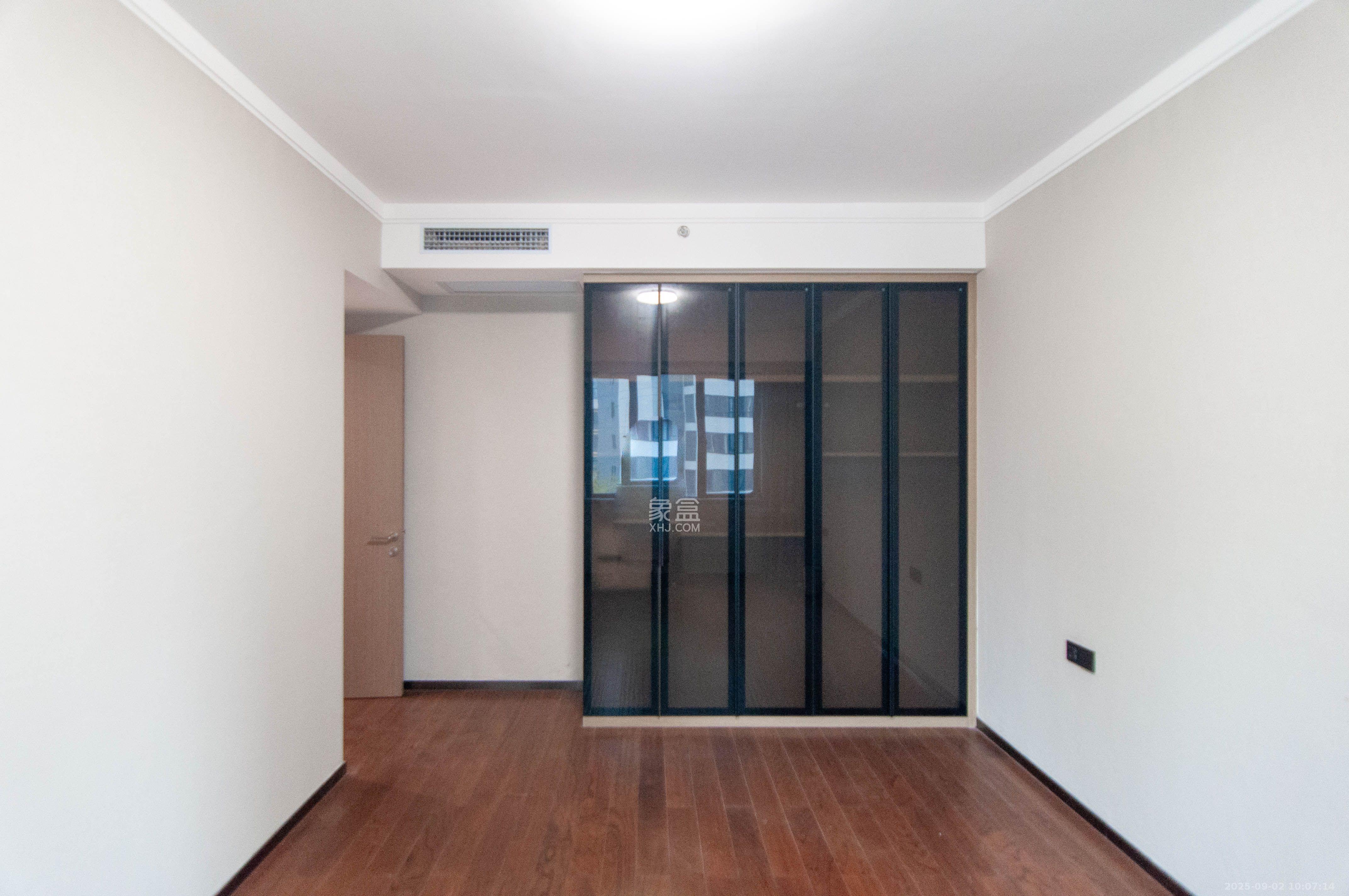 旭辉都会山 4室2厅3卫 8000.0元/月 旭辉都会山 4室2厅3卫 8000.0元/月室内图